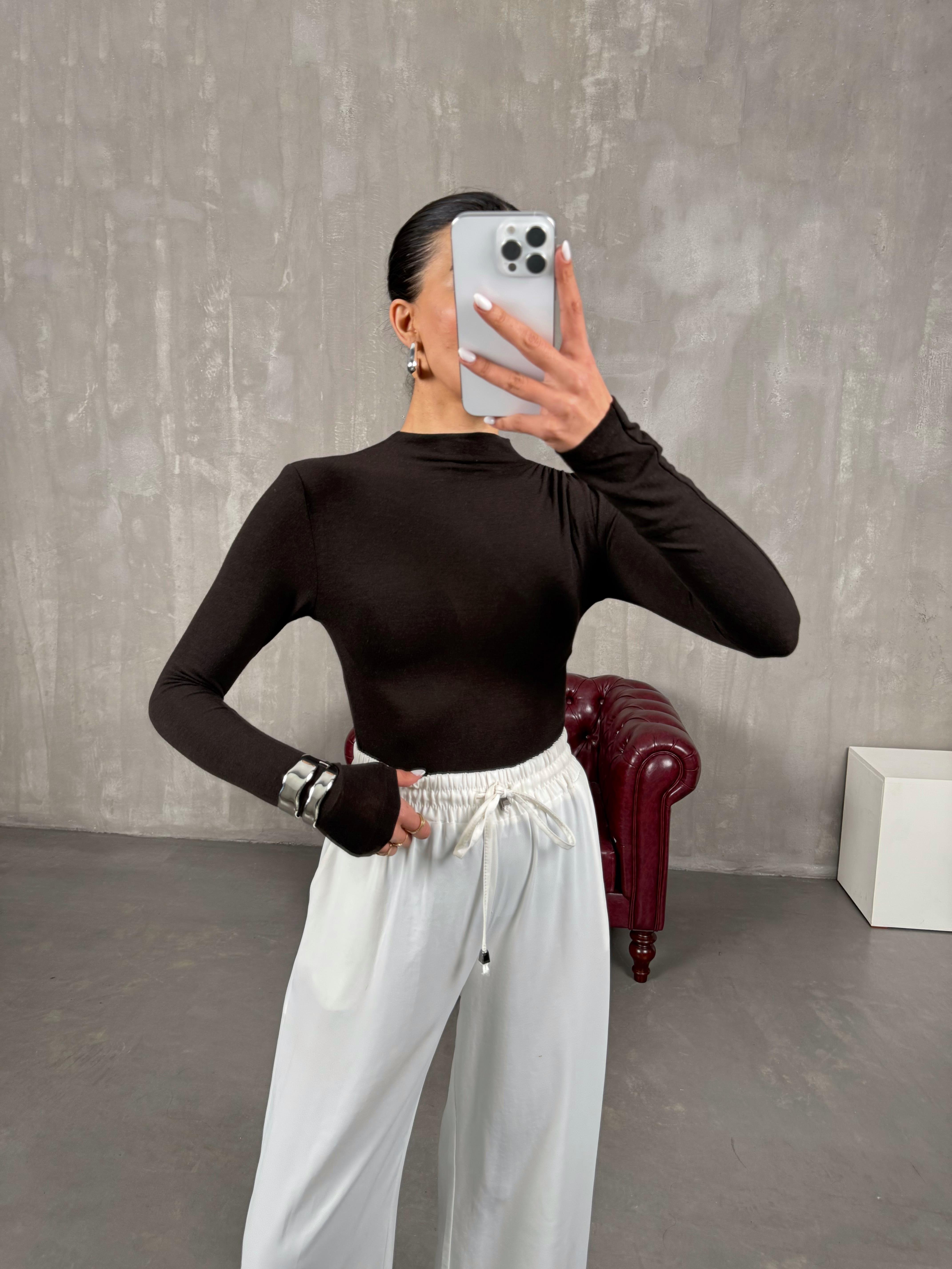 Yoda Acı Kahve Yarım Balıkçı Yaka Kaşmir Dokulu Bluz