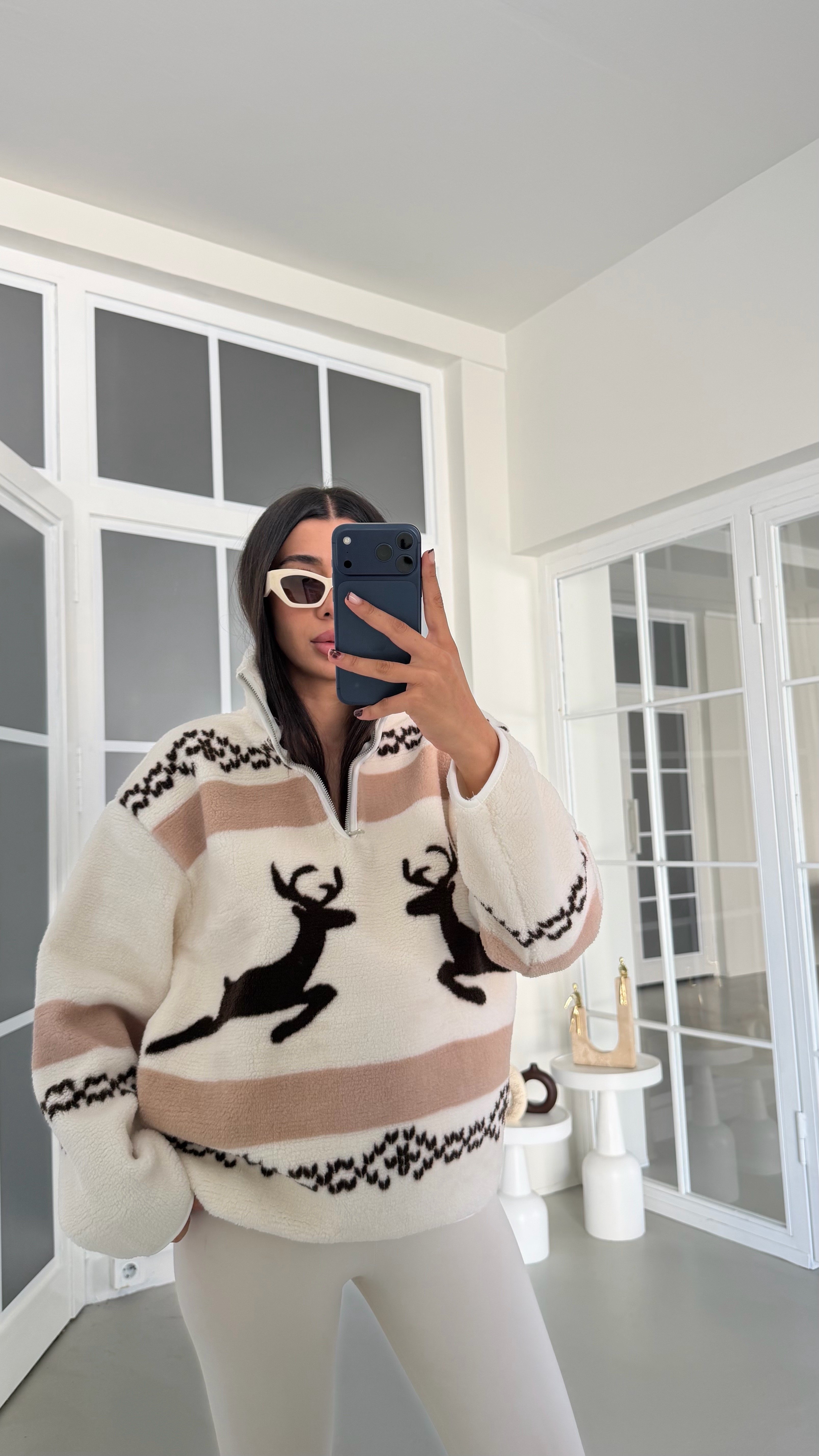 Kahve Geyik Desenli Yarım Fermuarlı Polar Sweatshirt GAUS-01916 GAUS-01927GAUSSWEATSHIRTGAUS-01927