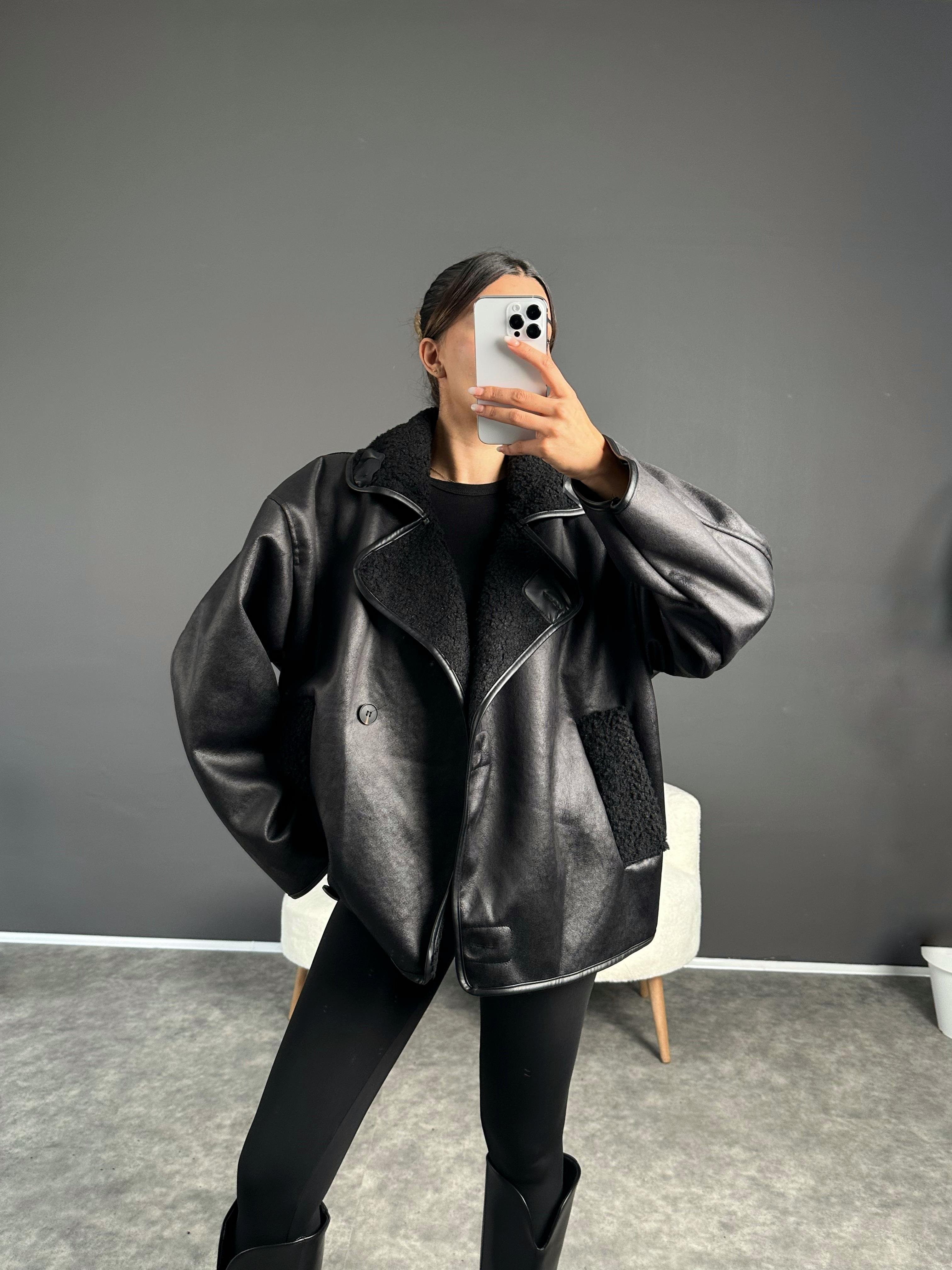 Aurora Siyah İçi Kürklü Ceket 