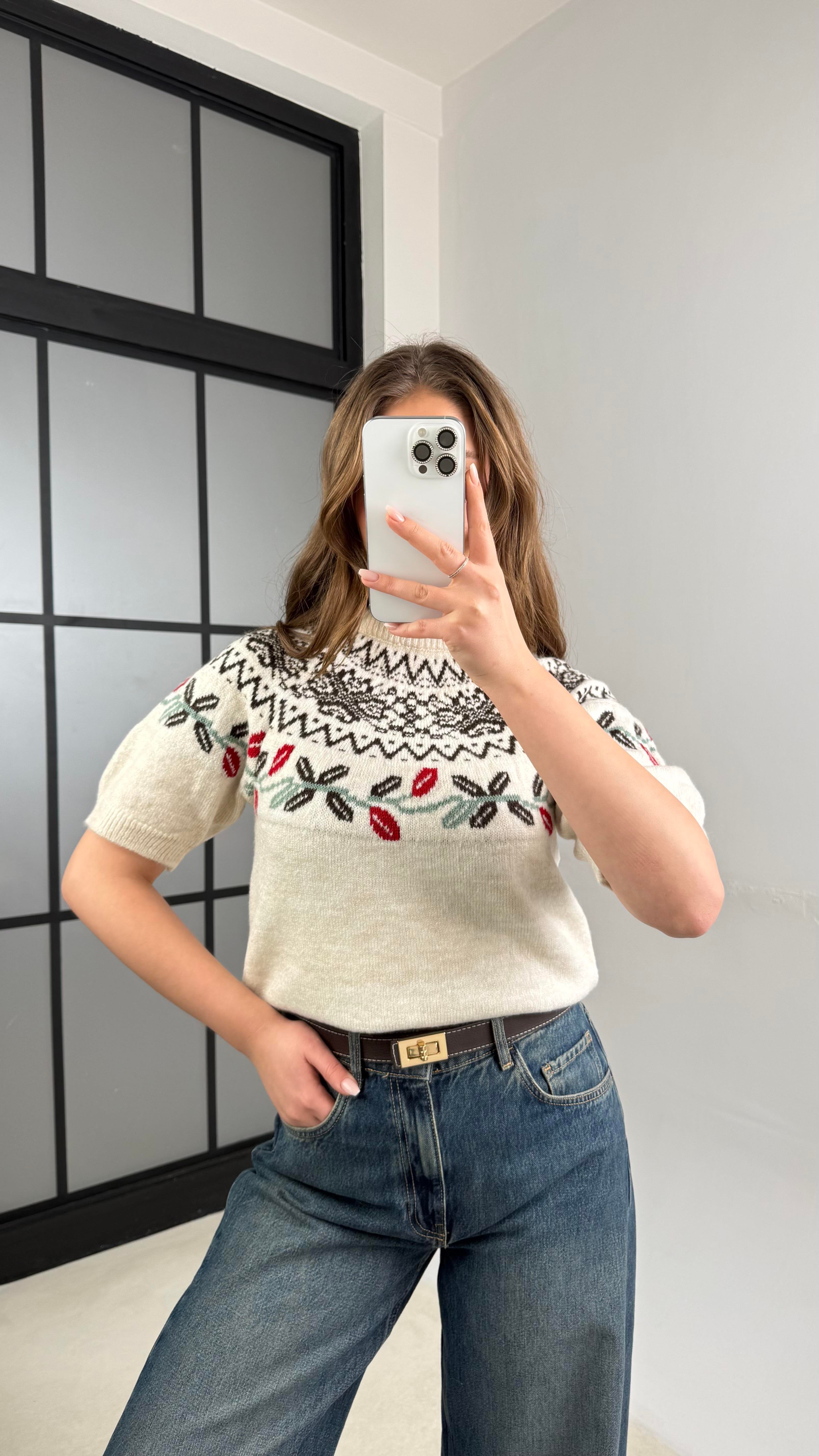 Acı Kahve Yumuşak Dokulu Desenli Kısa Kol Triko Kazak GAUS-01143GAUSKAZAKGAUS-01143