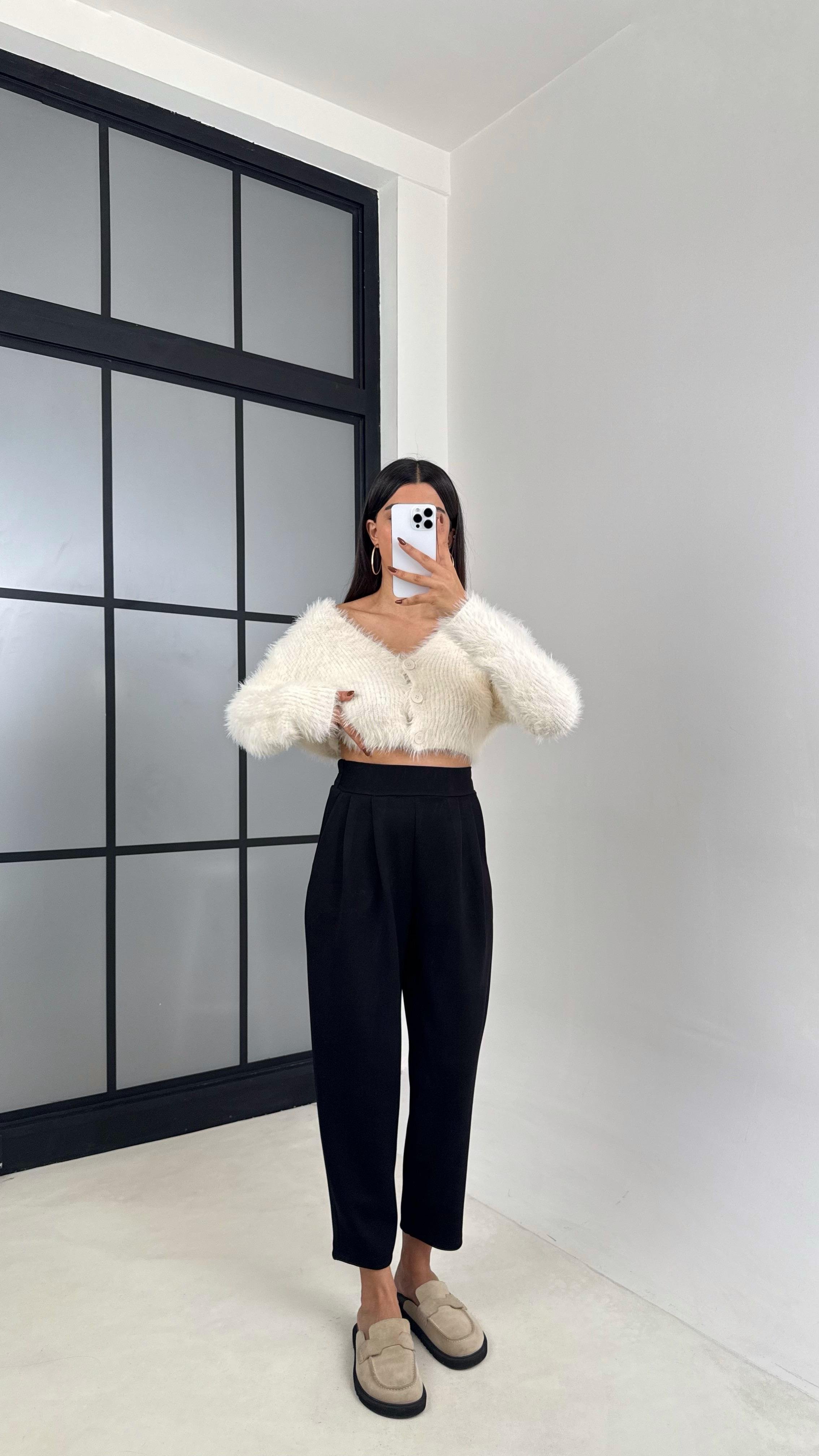 Siyah Beli Lastikli Modal Kumaş Şalvar Pantolon GAUS-00210GAUSPANTOLONGAUS-00210