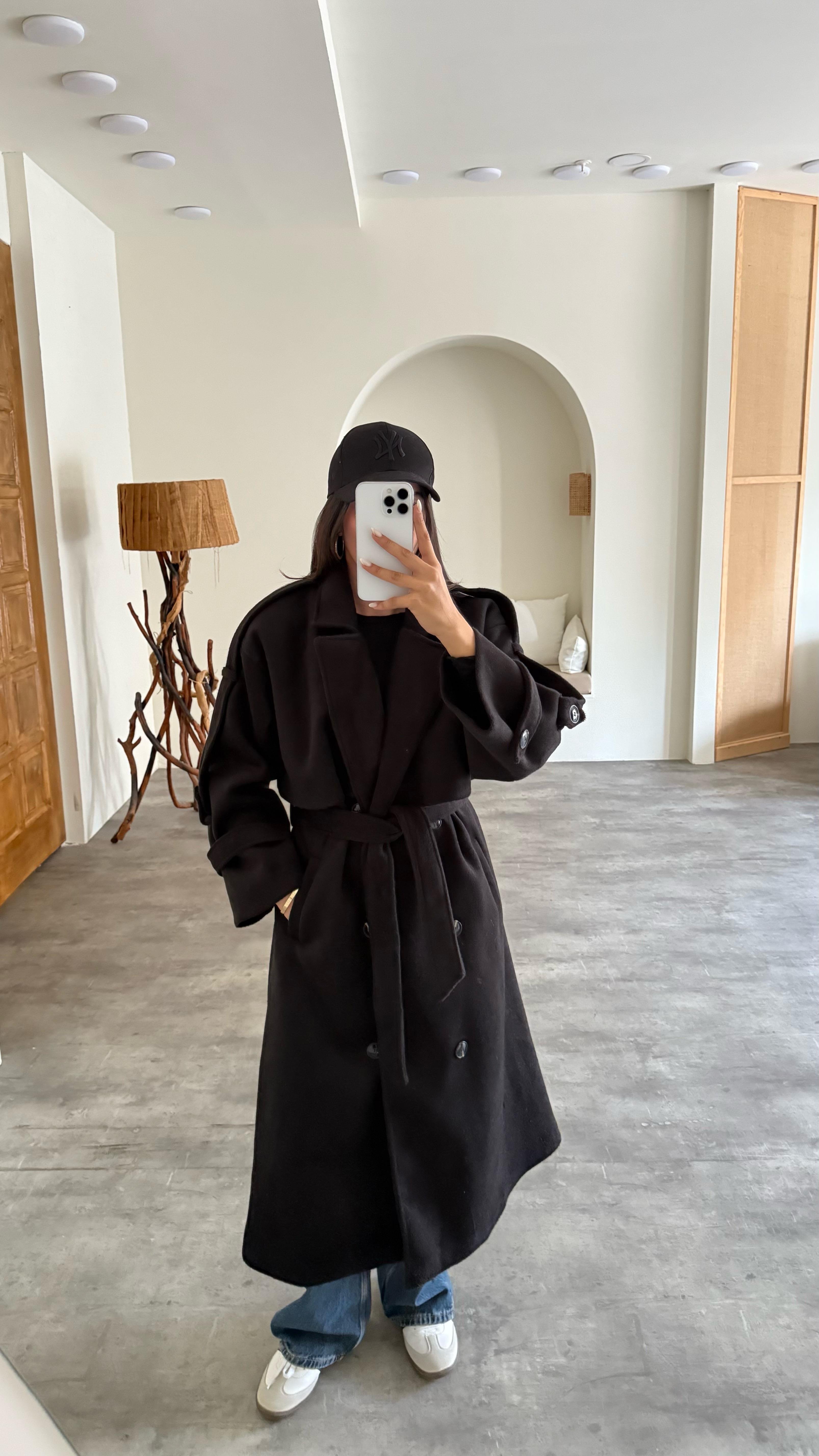 Siyah Astarlı Kuşaklı Premium Kaşe Kaban GAUS-00505GAUSKABANGAUS-00505