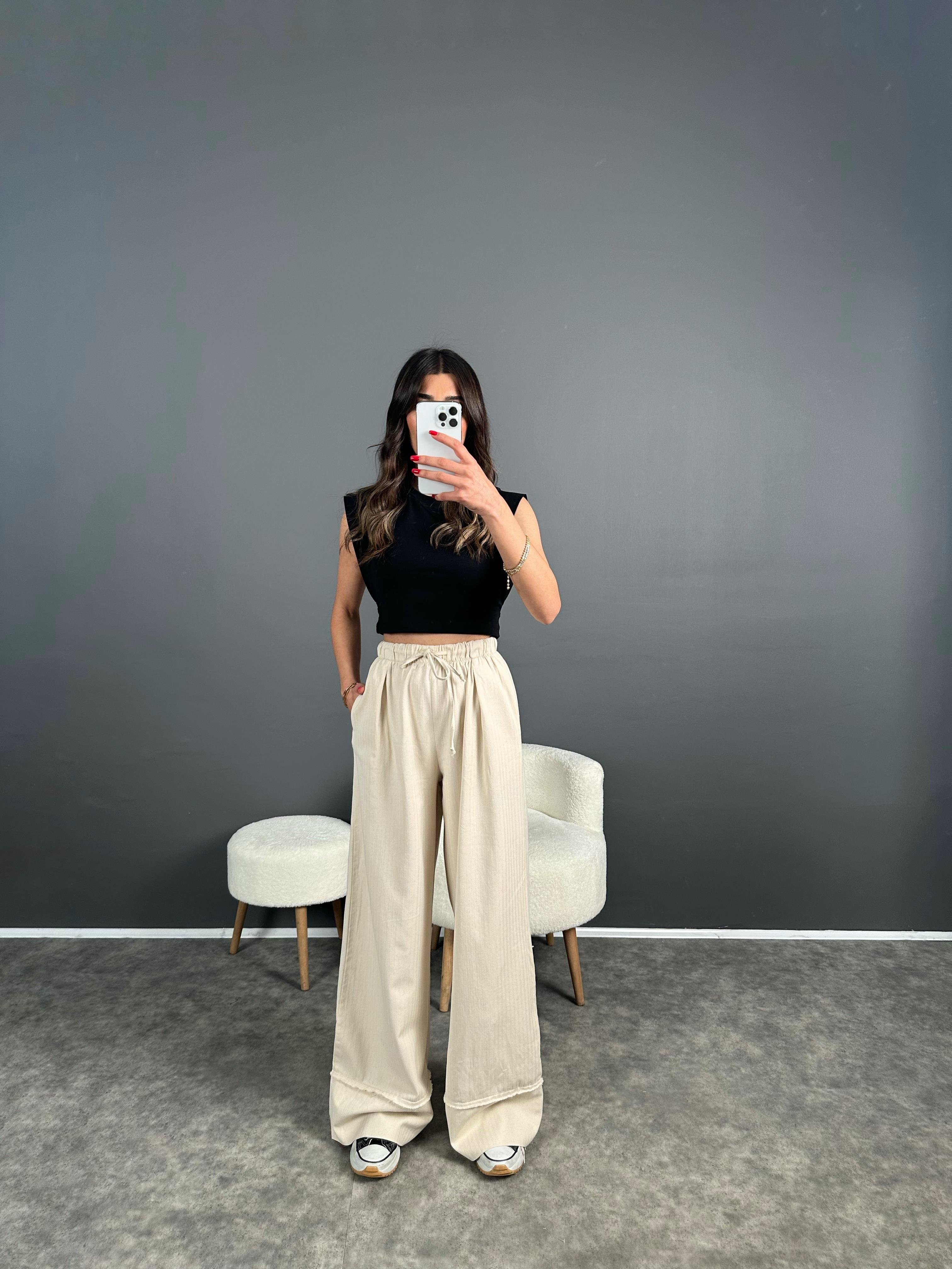 Bol Paça Detaylı Gabardin Beli Lastikli Pantolon 