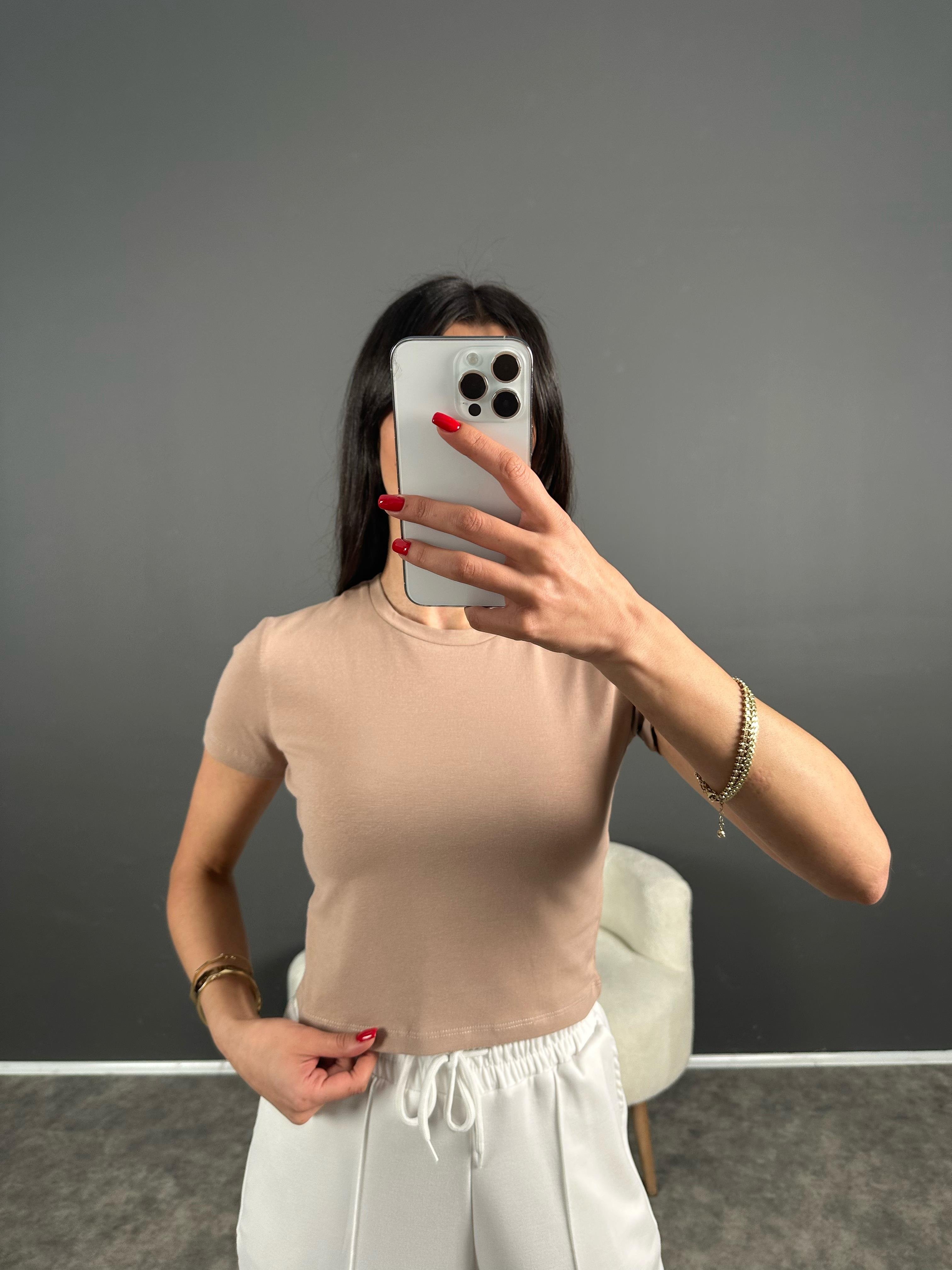 AS Sütlü Kahve Crop T-shirtGausTSHIRTGU007905