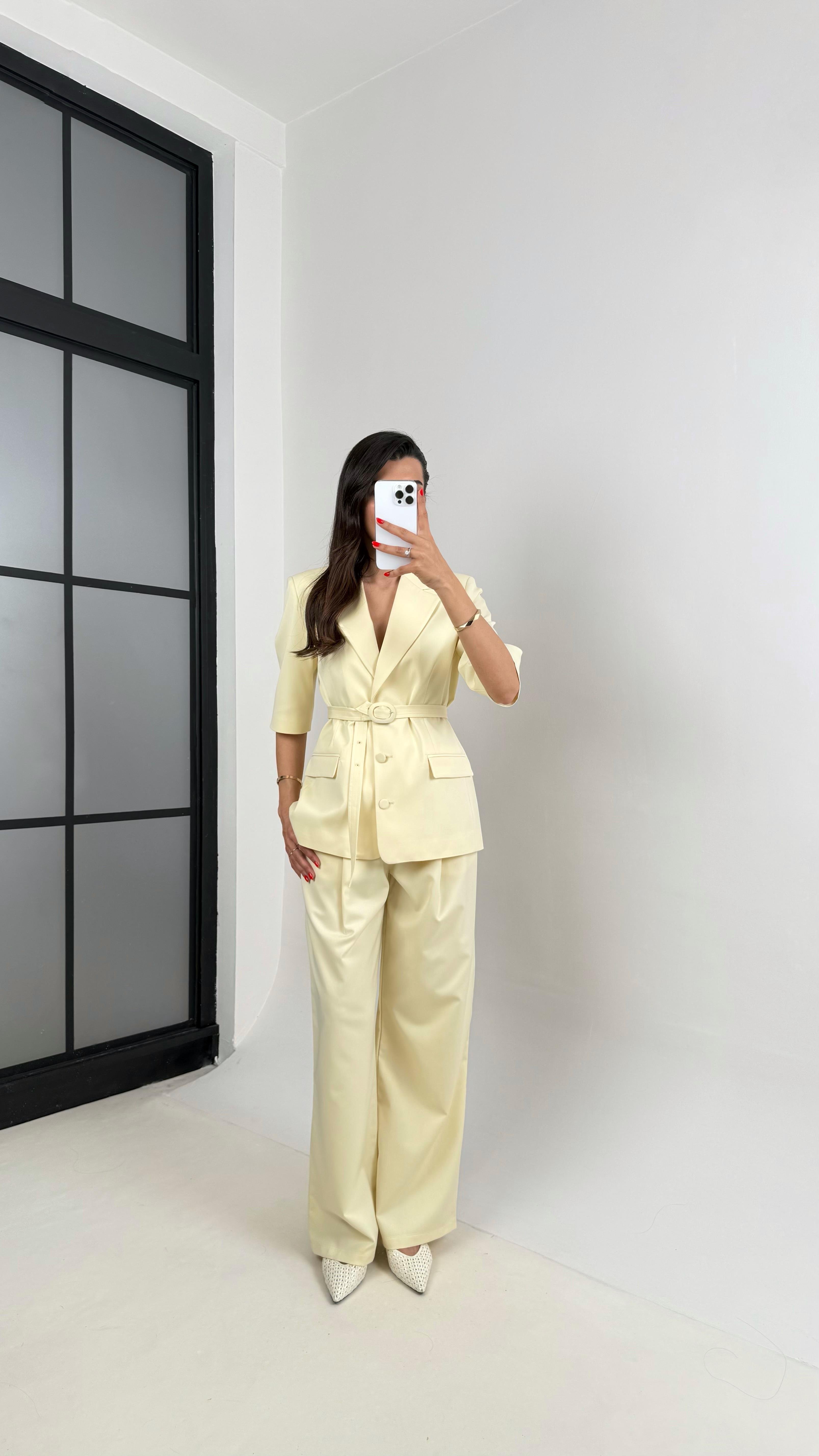 Sarı Yarım Kol Astarlı Vatkalı Kemerli Ceket Pantolon İkili Premium Takım Gaus00453GausTAKIMGU1002057