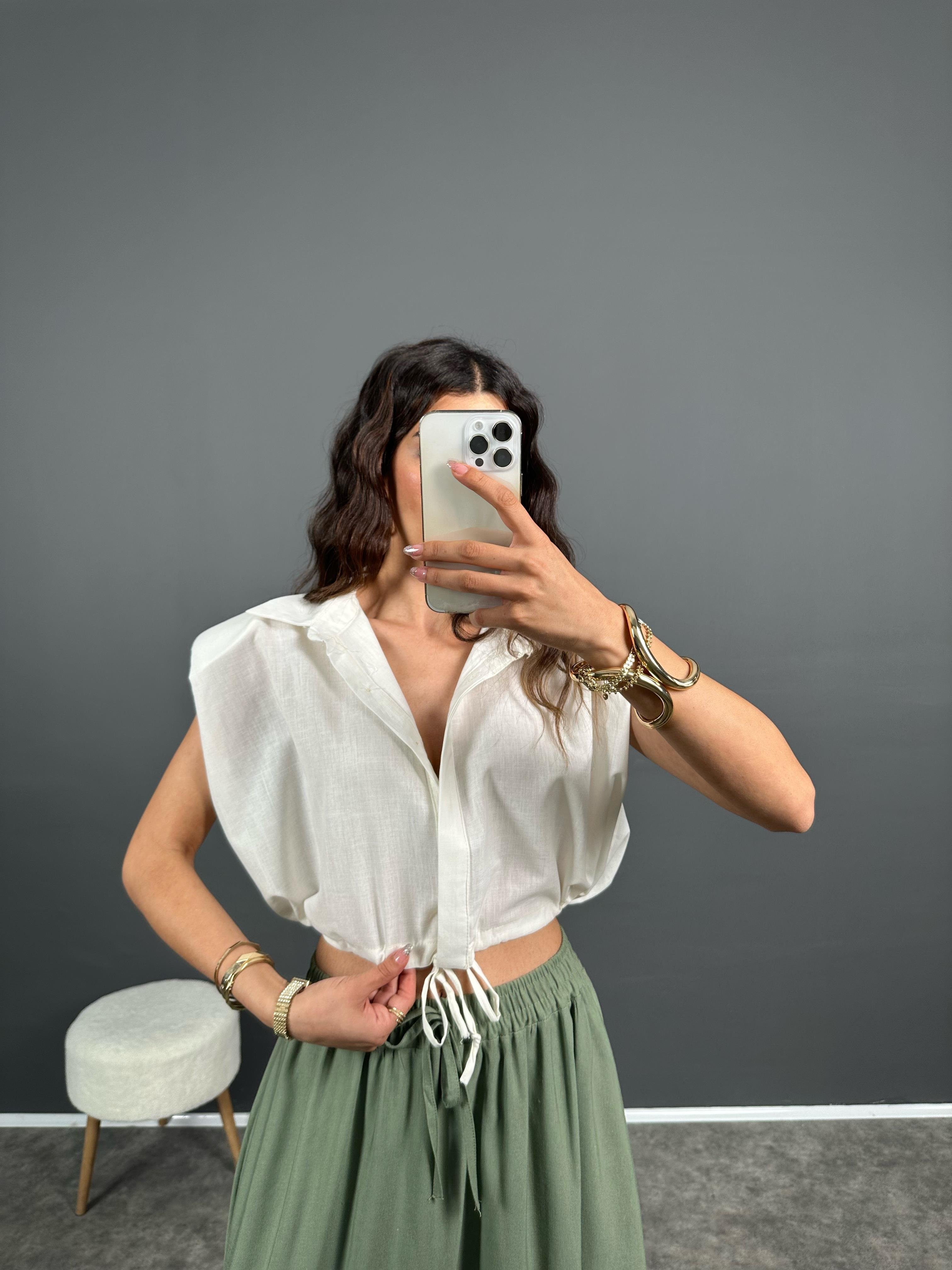 Viya Beyaz Keten Vatkalı Gömlek 