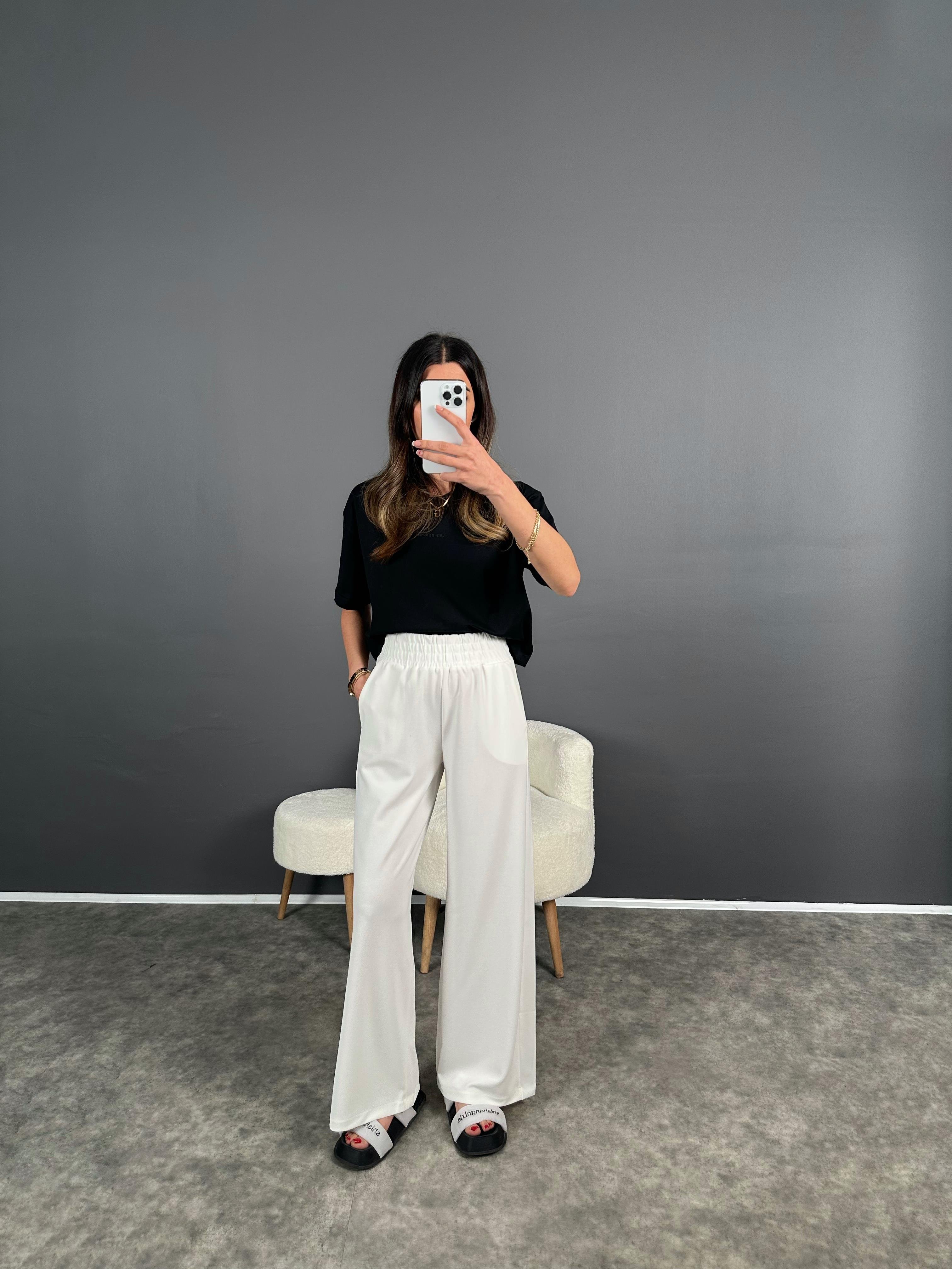 Beyaz Kalın Kemerli Beli Lastikli Pantolon 