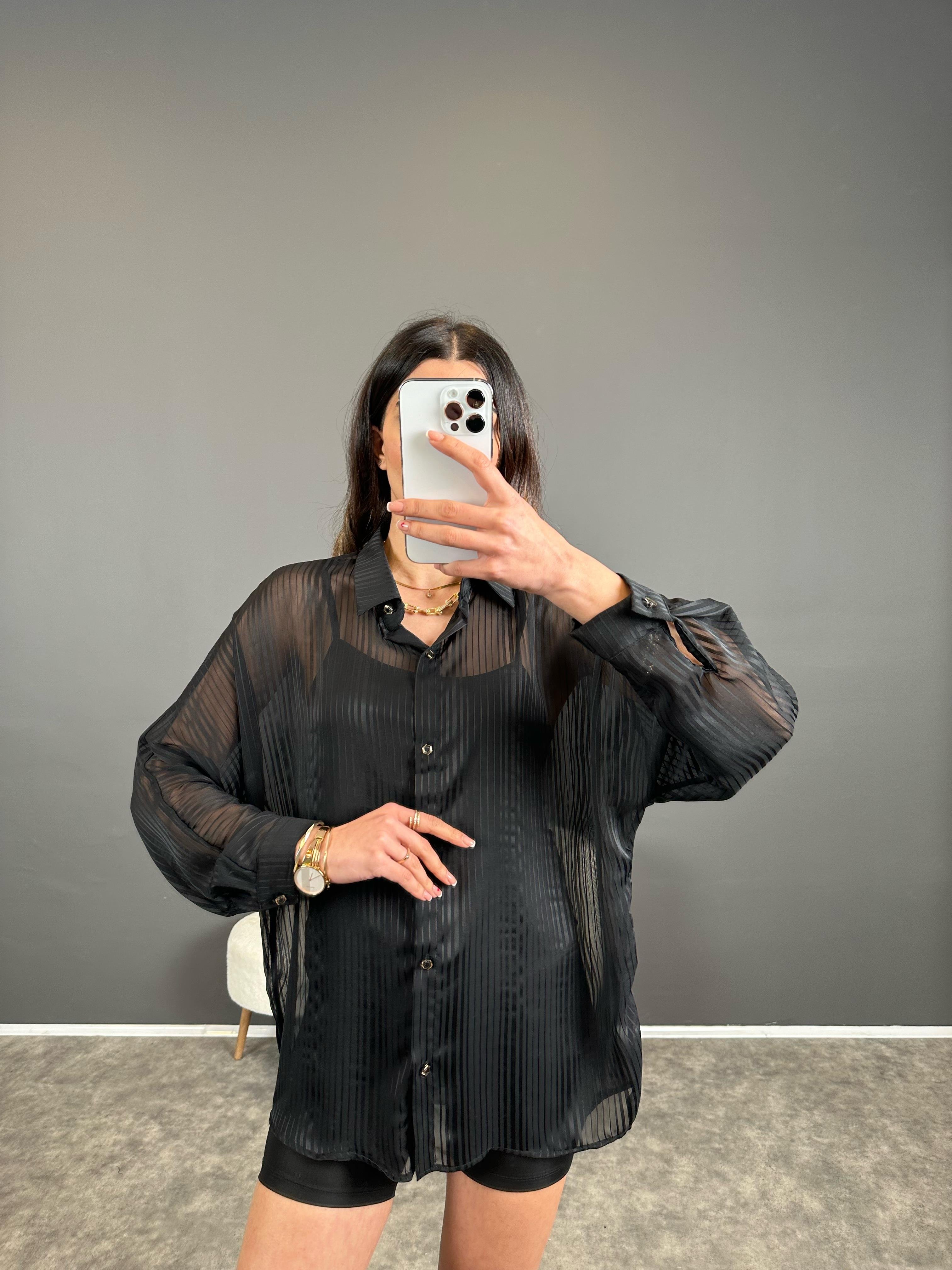 Siyah Atletli Tül Gömlek 