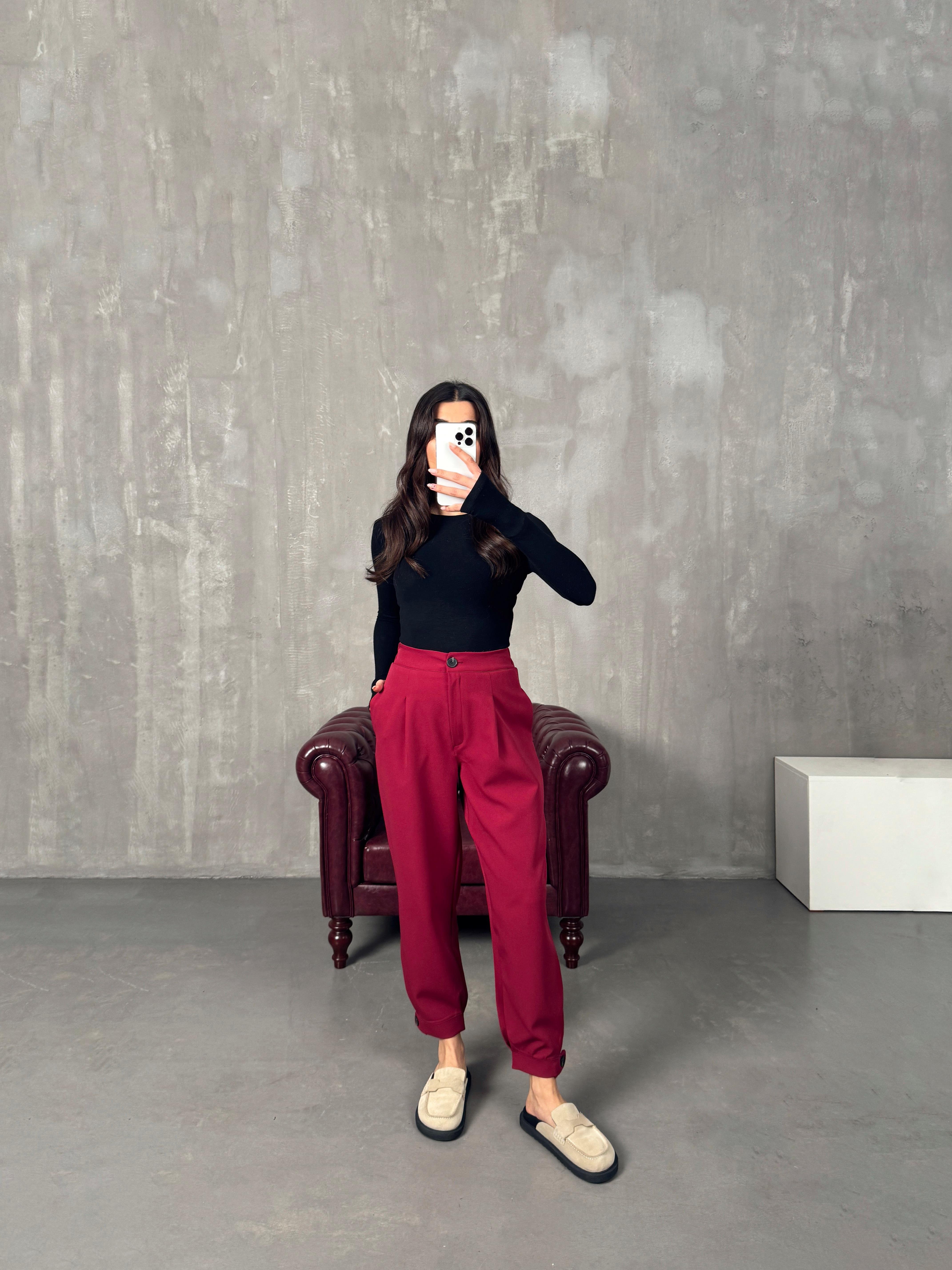 أوسلو بنطال جزرة لون بوردو بخصر مطاطي