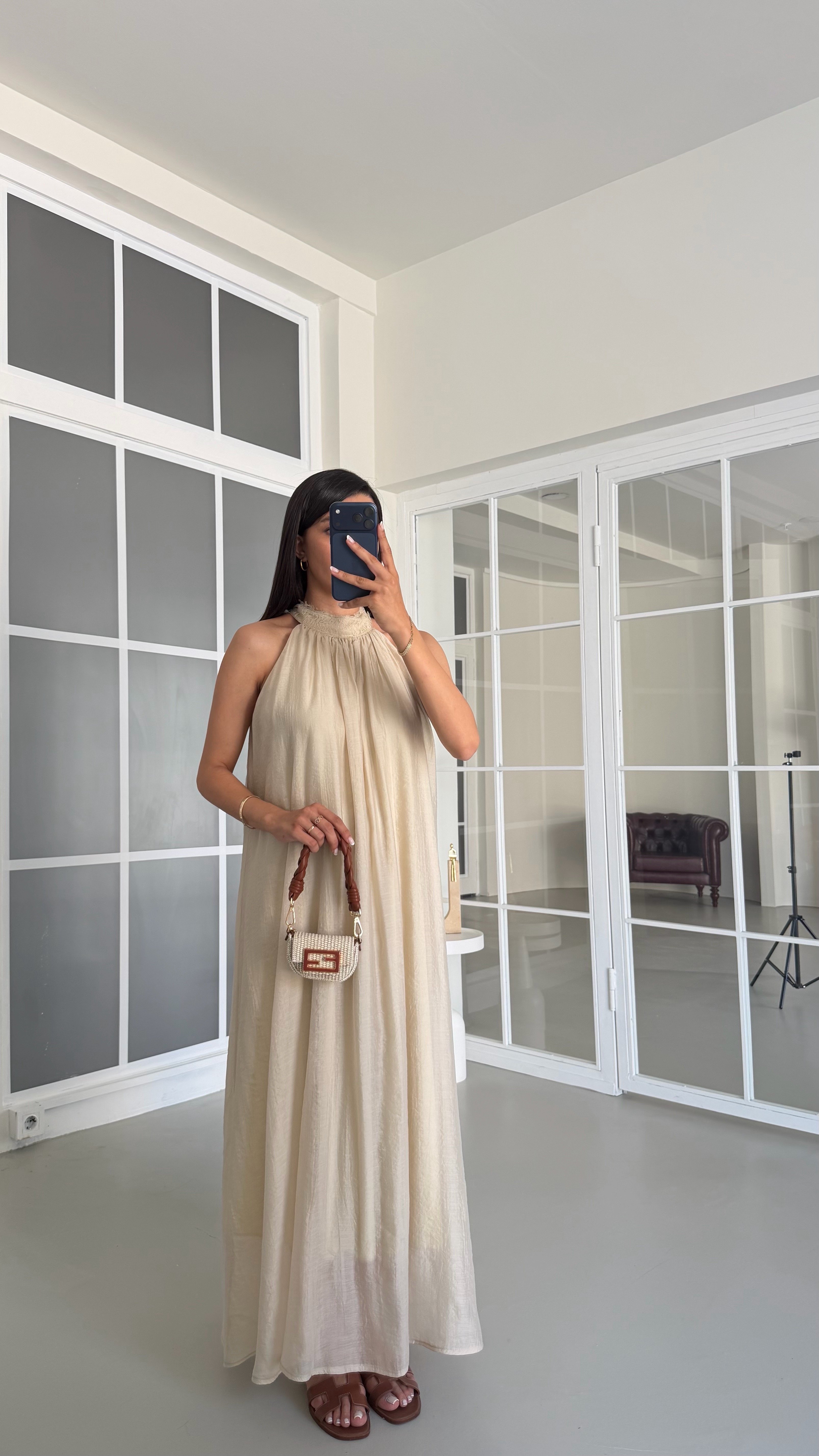 Taş Halter Yaka Dantel Detaylı Astarlı Elbise GAUS-01710GAUSELBİSEGAUS-01710