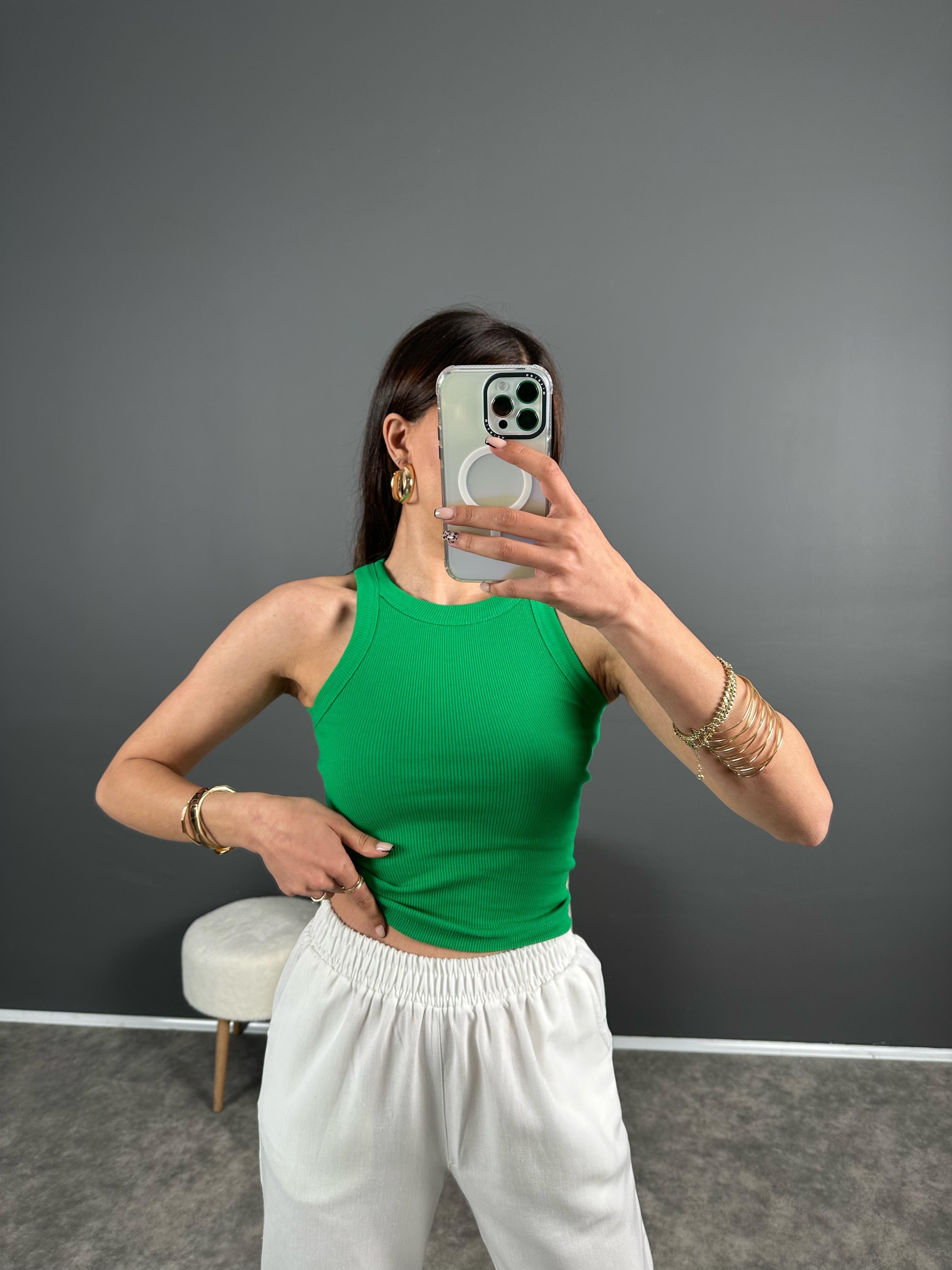 Yeşil Halter Yaka Atlet