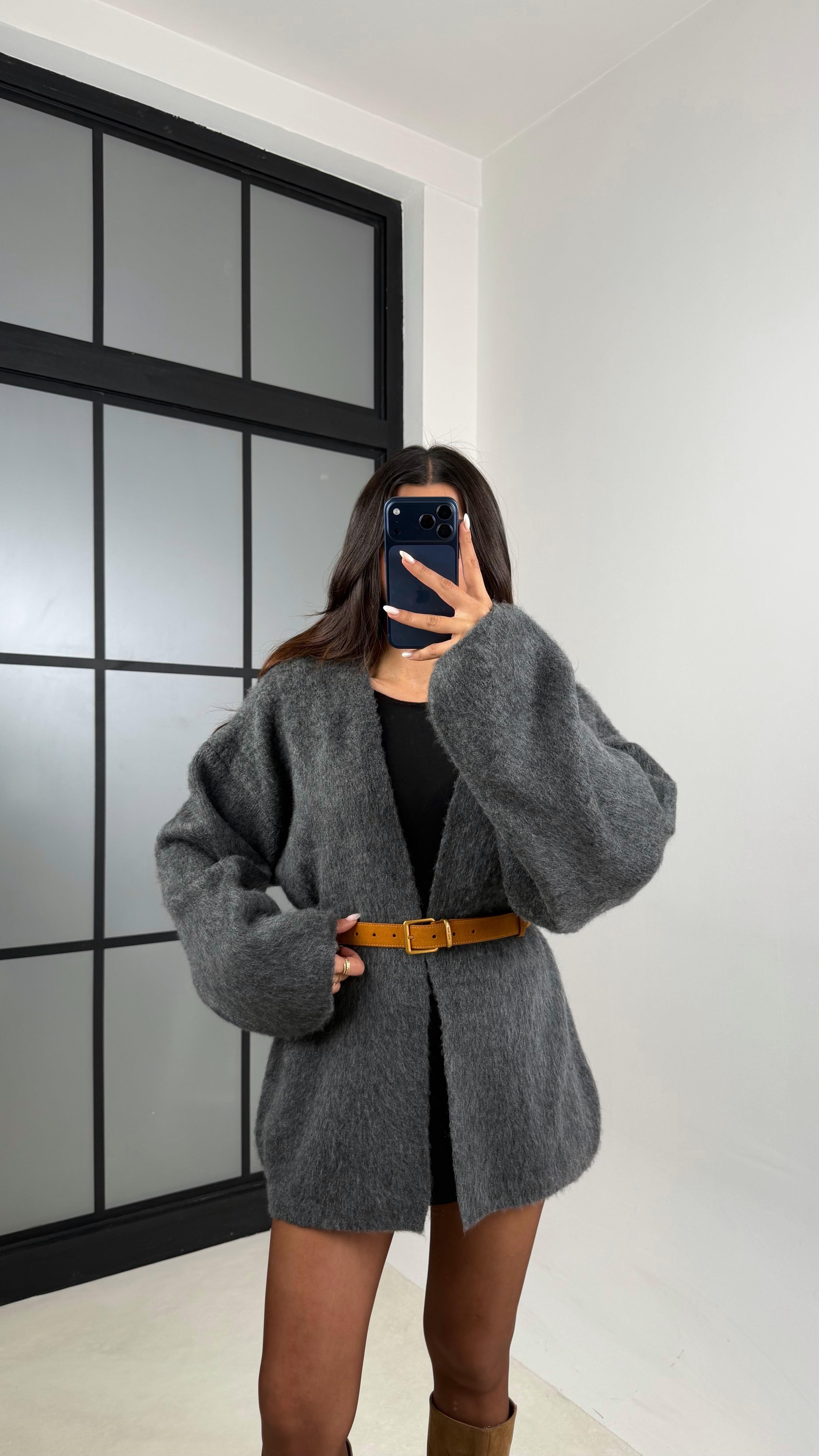 Antrasit Oversize Triko Hırka GAUS-00525GAUS الكارديغان  GAUS-00525