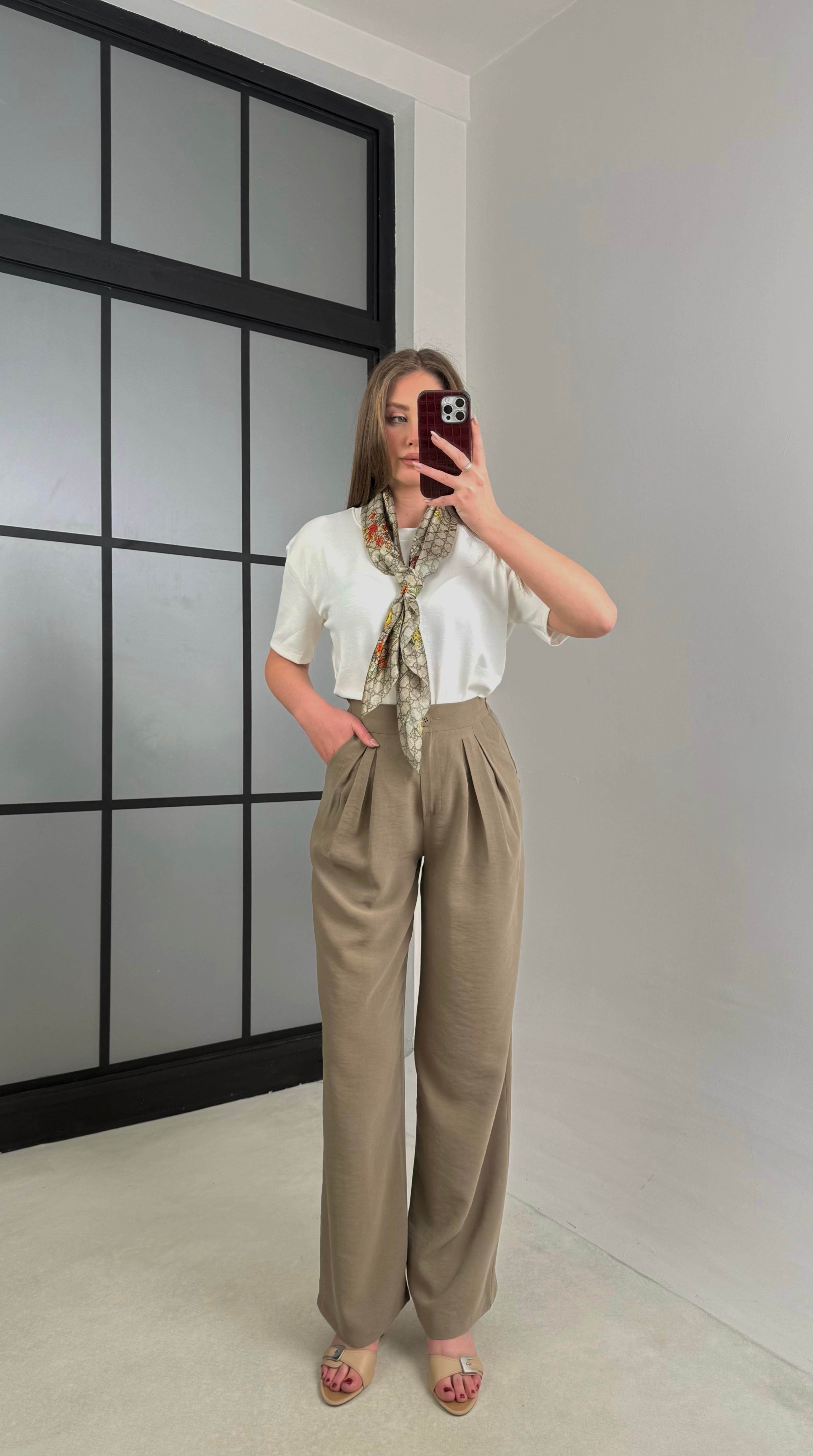 Haki Beli Lastikli Pile Detaylı Tencel Pantolon GAUS-00995GAUSPantsGAUS-00995