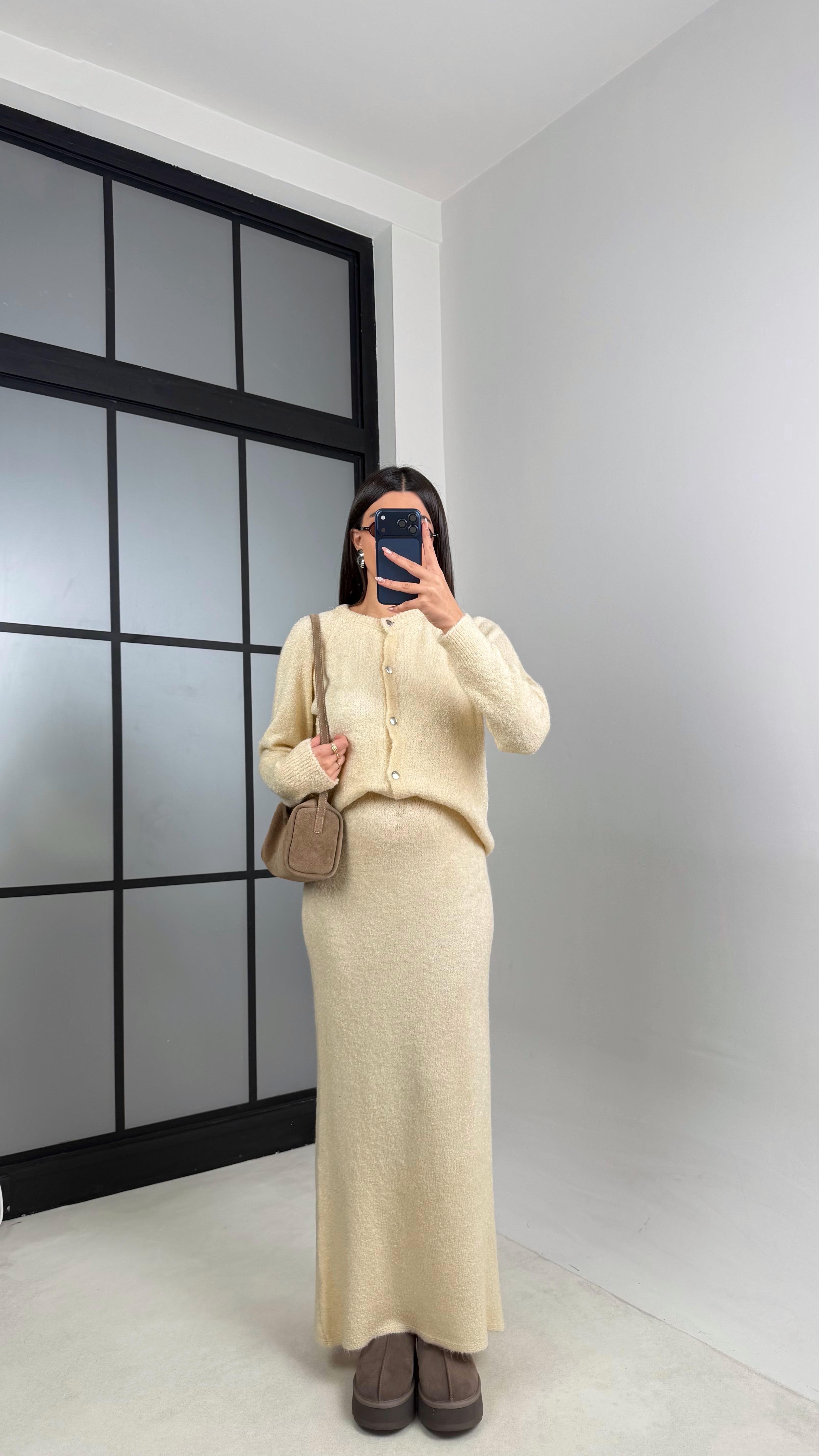 Bej Hırka Beli Lastikli Etek Triko takım GAUS-00853GAUSTAKIMGAUS-00853