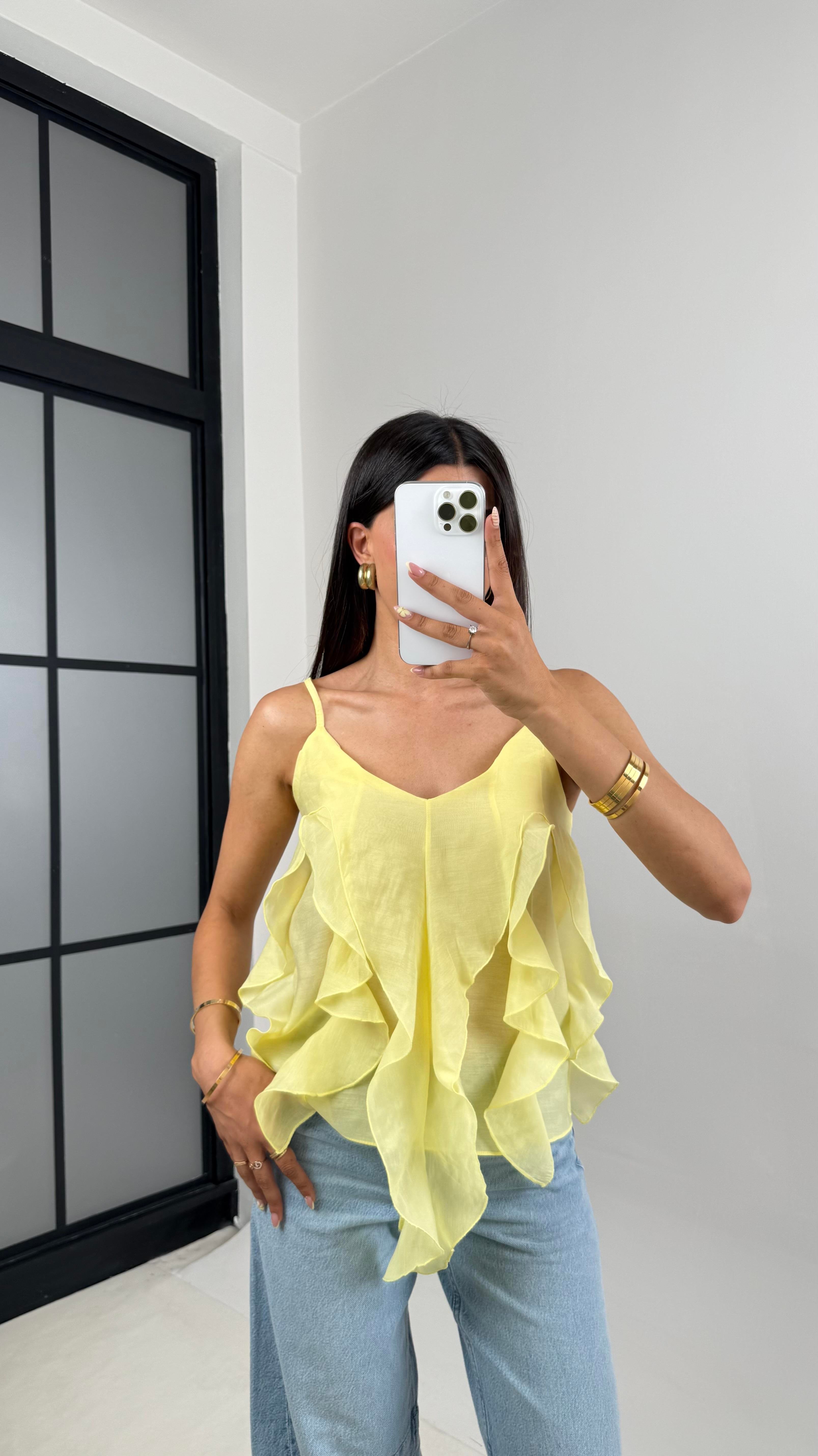 Sarı Ayarlanabilir Askılı MD Muadil Fırfır Detaylı Şifon Bluz Gaus00665Gausالبلوزات GU1002534