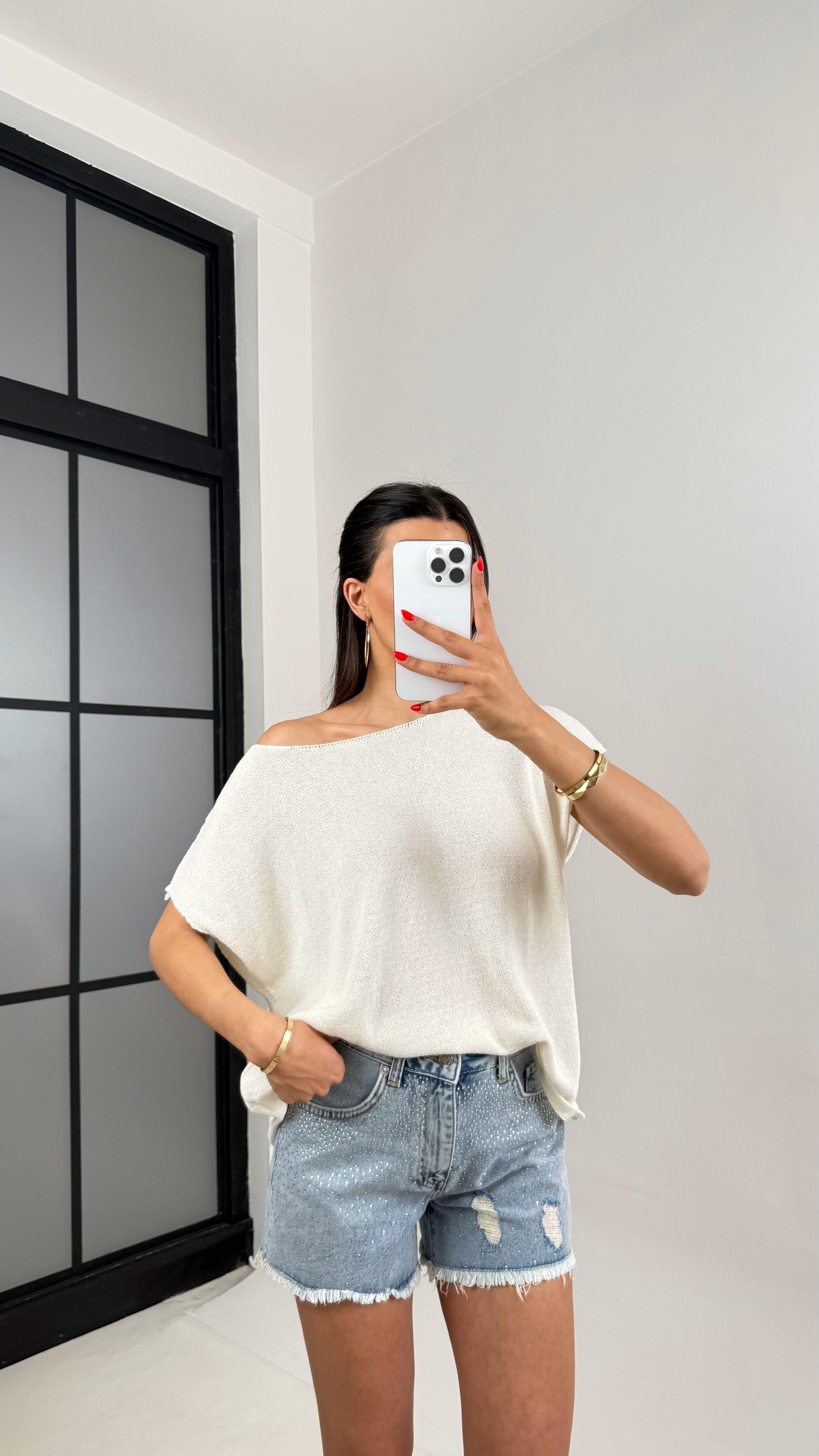 Beyaz Omzu Açık Kısa Kol Triko Kazak Gaus00504GausTRİKOGU1002182