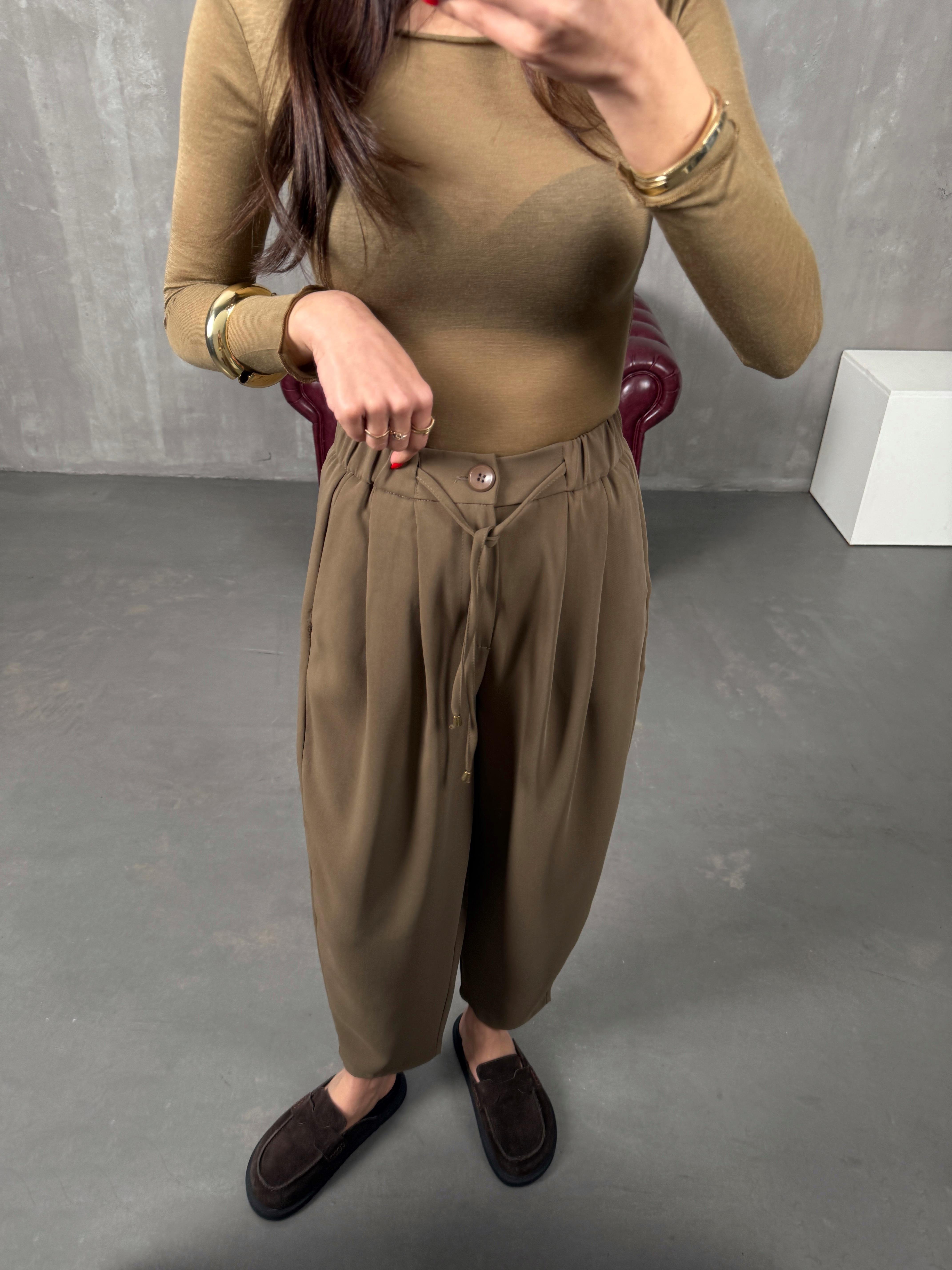 Dona Yağ Yeşili İthal Kumaş Beli Lastikli Jogger Pantolon