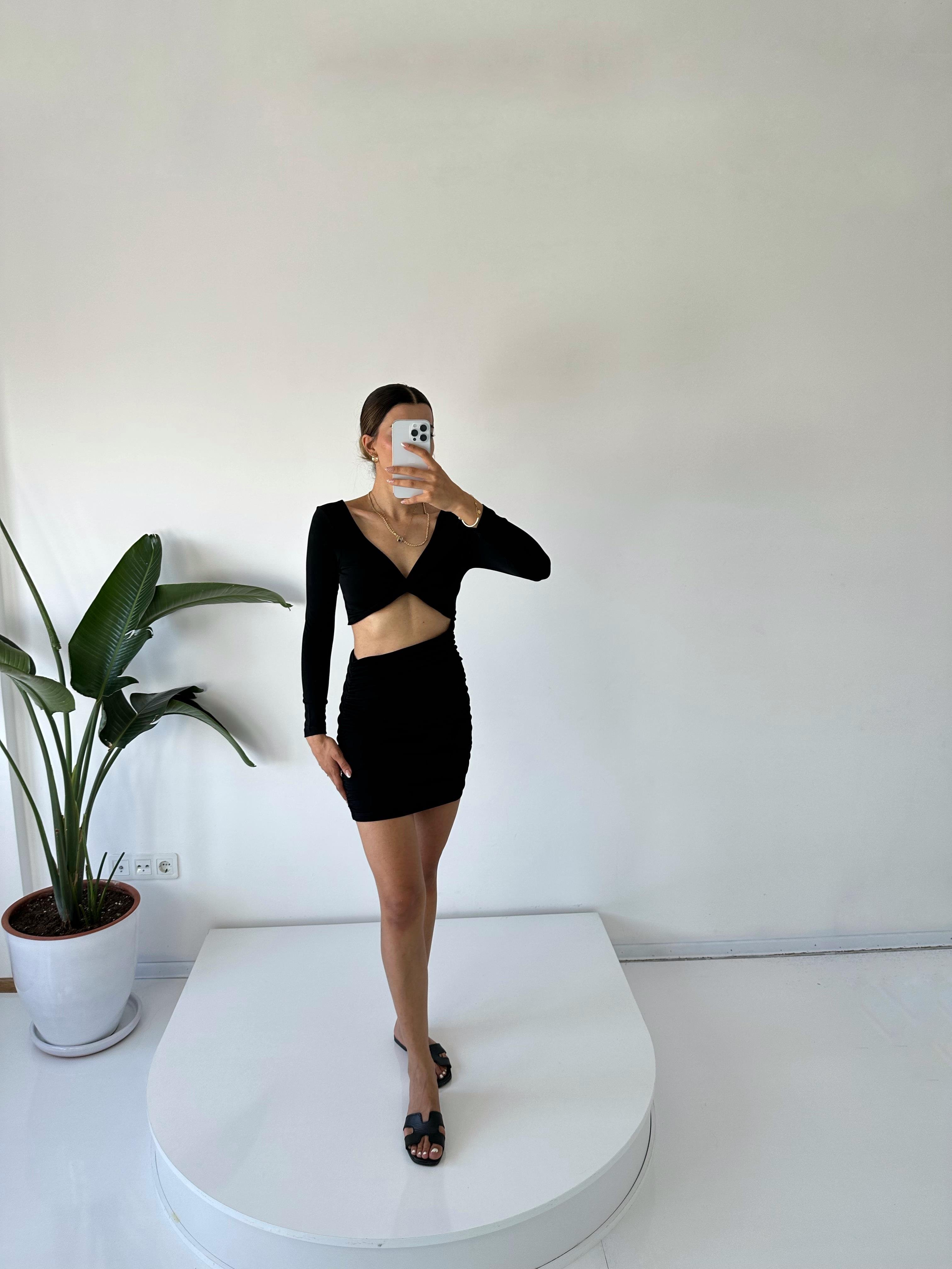 Despina Siyah Drapeli Dekolteli Elbise GausELBİSEGU001754
