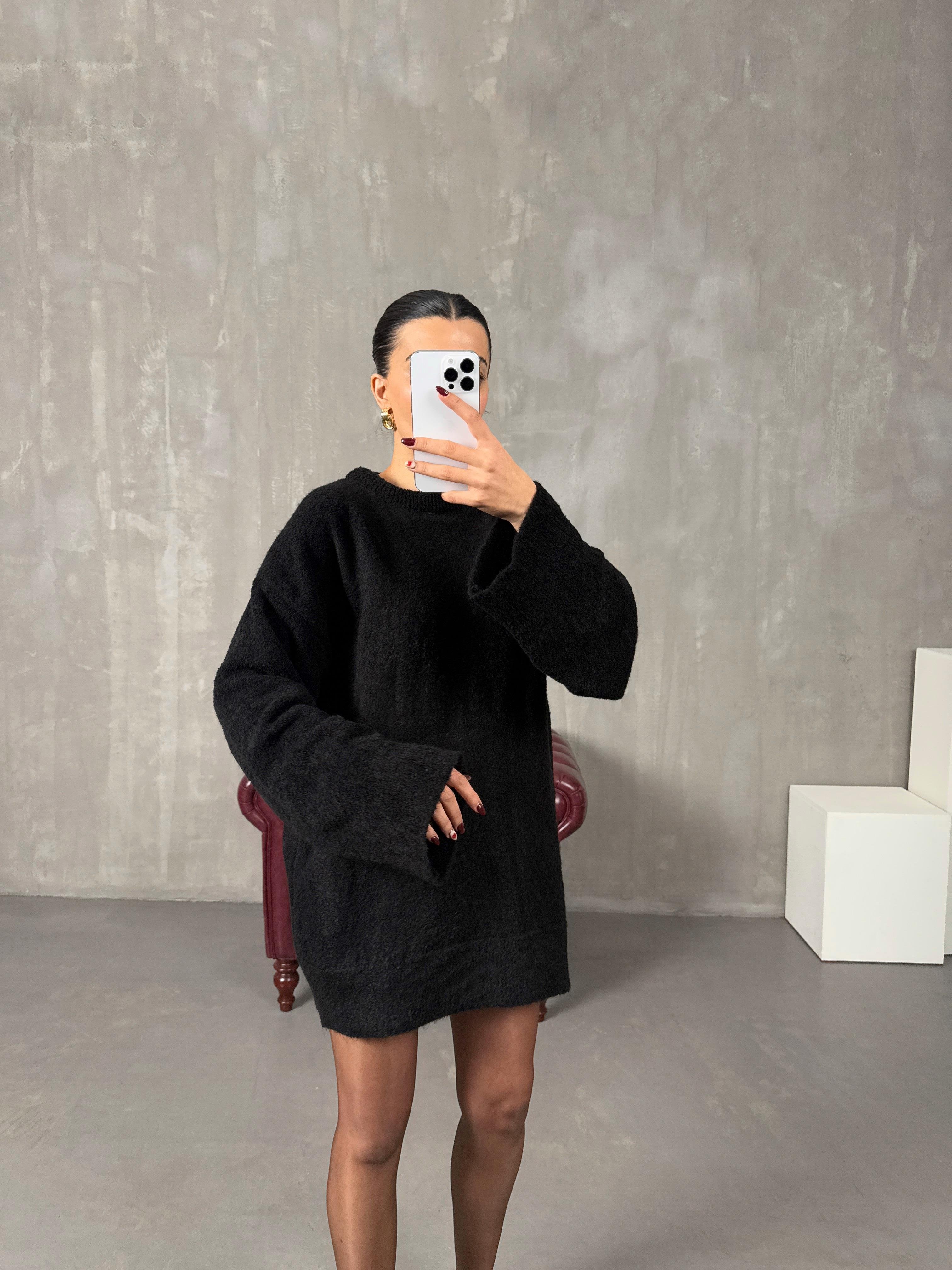 Arow Siyah Triko Oversize KazakGausKAZAKGU10085