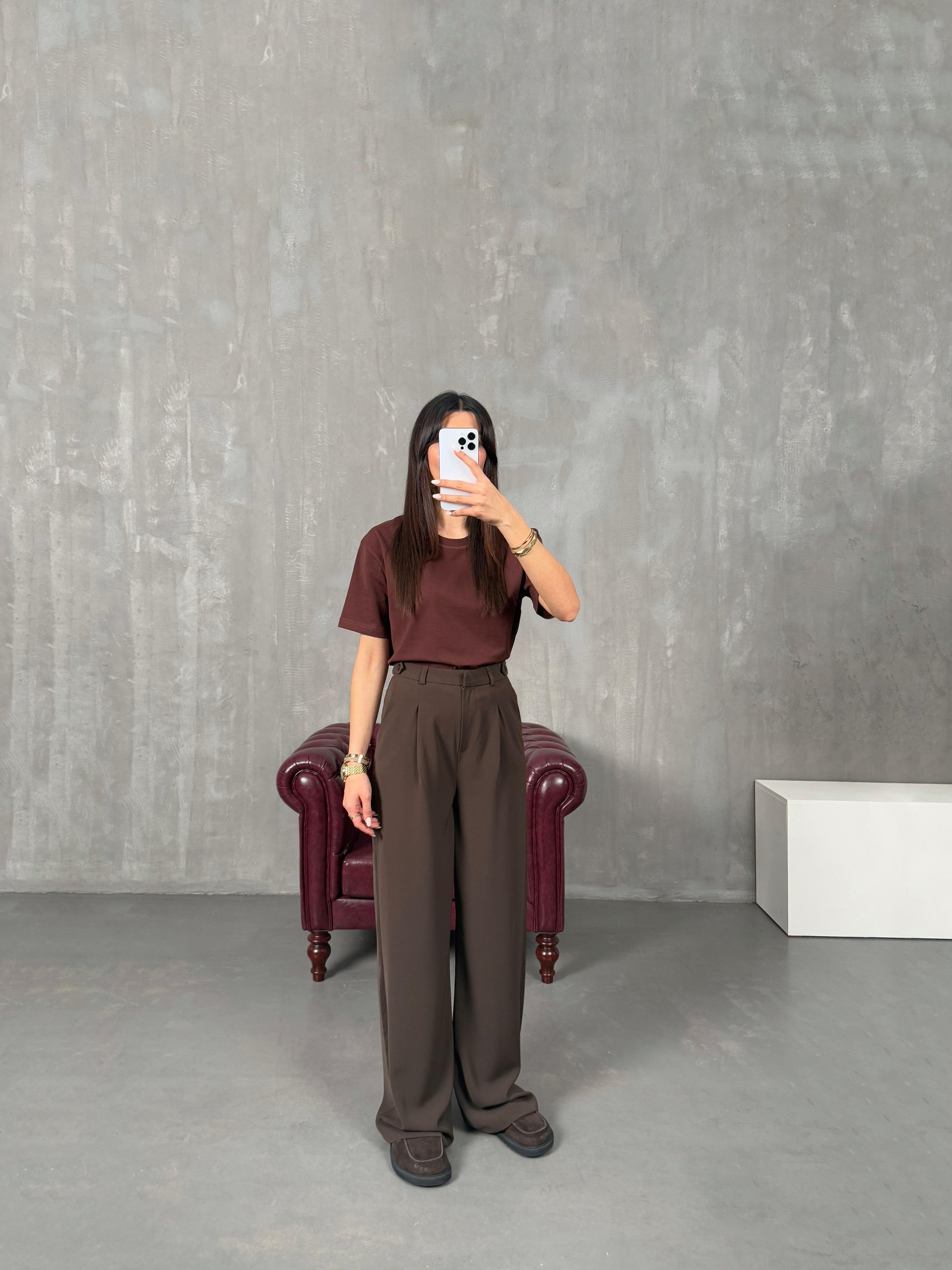 Layra Kahve Yandan Düğme Detaylı Kumaş Pantolon