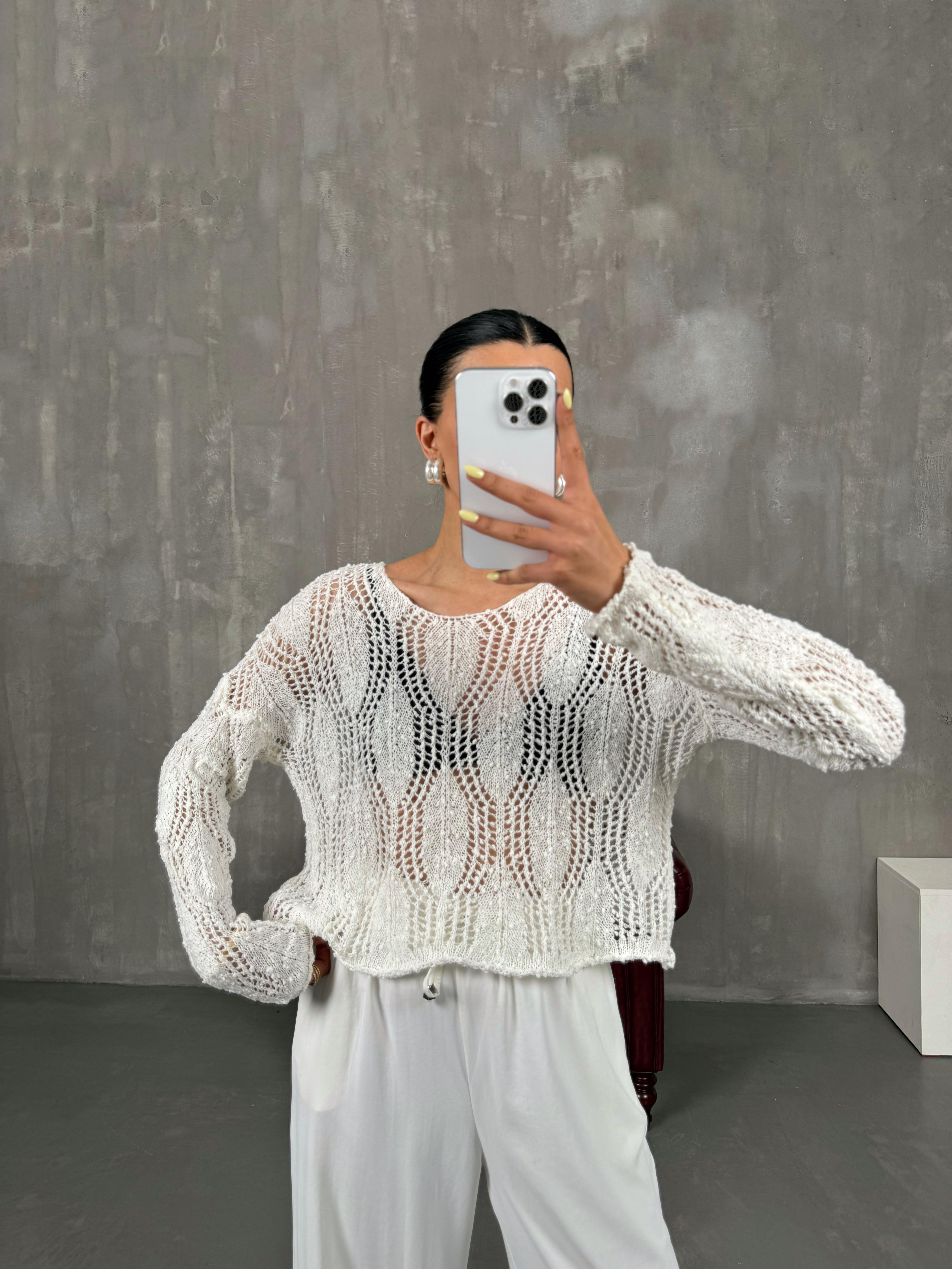 White Openwork Knitwear Gaus00089