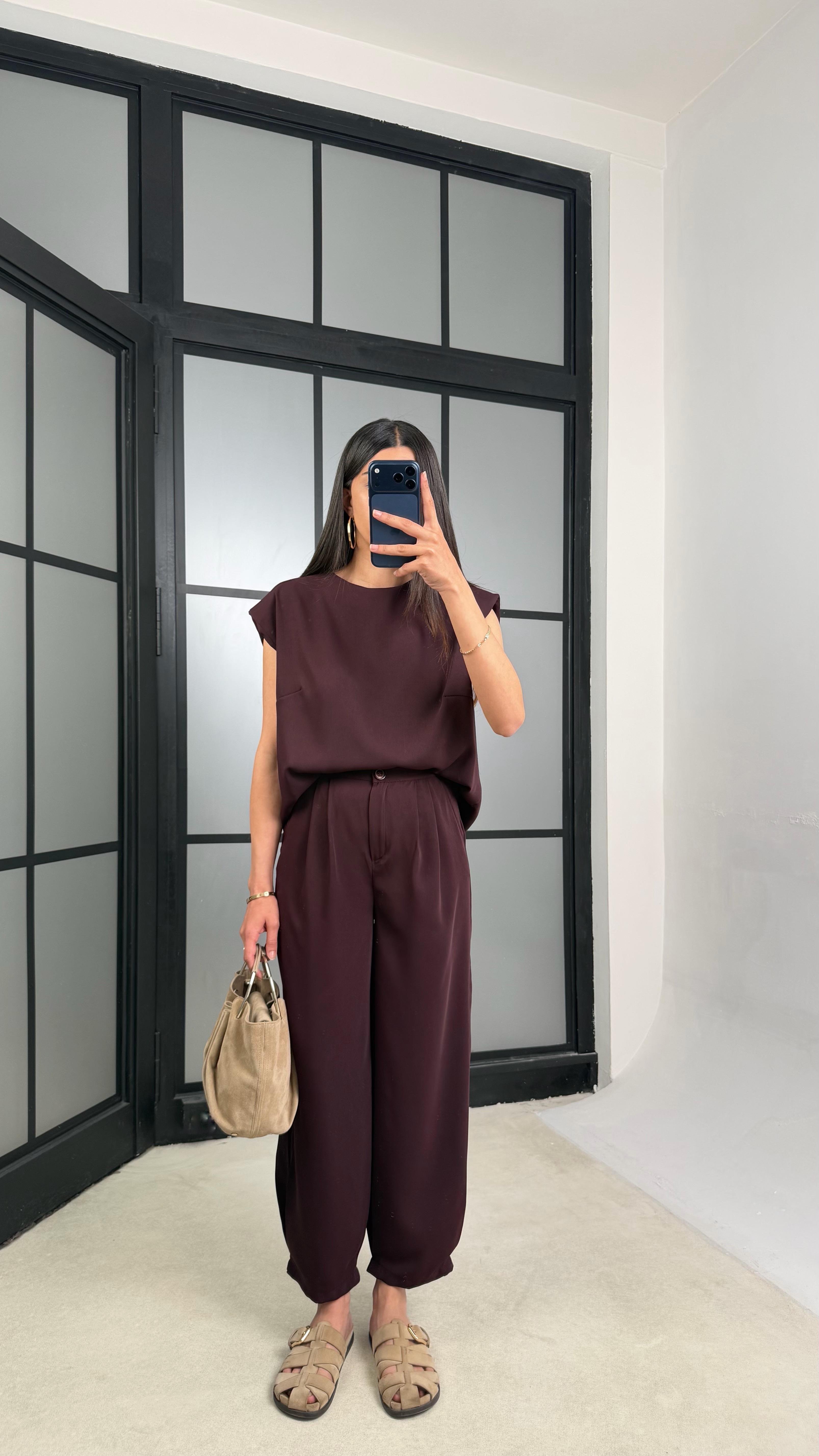 Mürdüm Vatkalı Bluz Beli Lastikli Pantolon Krep Kumaş Takım GAUS-01485GAUSTAKIMGAUS-01485