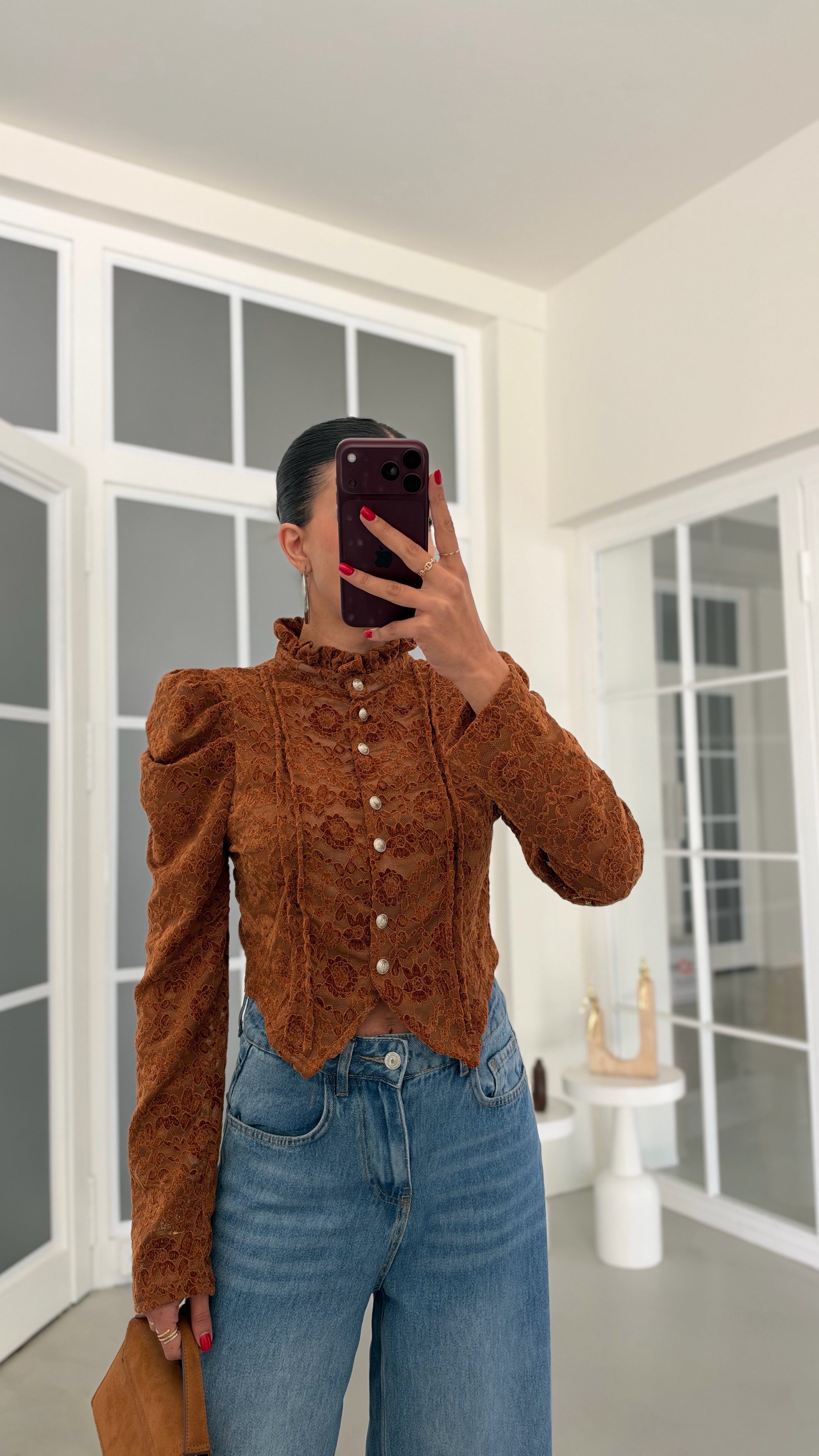 Kiremit Vatkalı Yumuşak Dantelli Tasarım Bluz GAUS-02331GAUSالبلوزات GAUS-02331