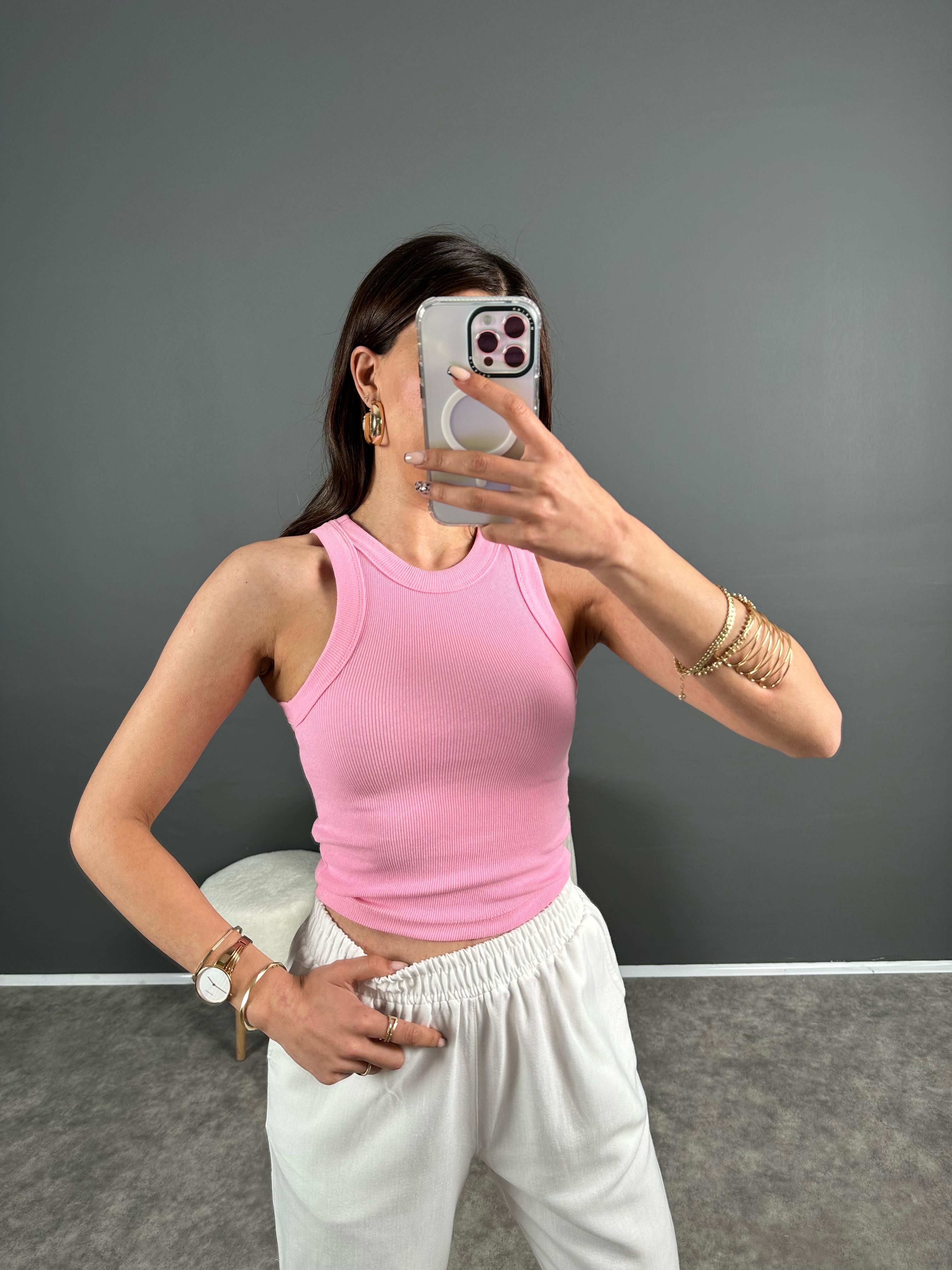 Pembe Halter Yaka Atlet