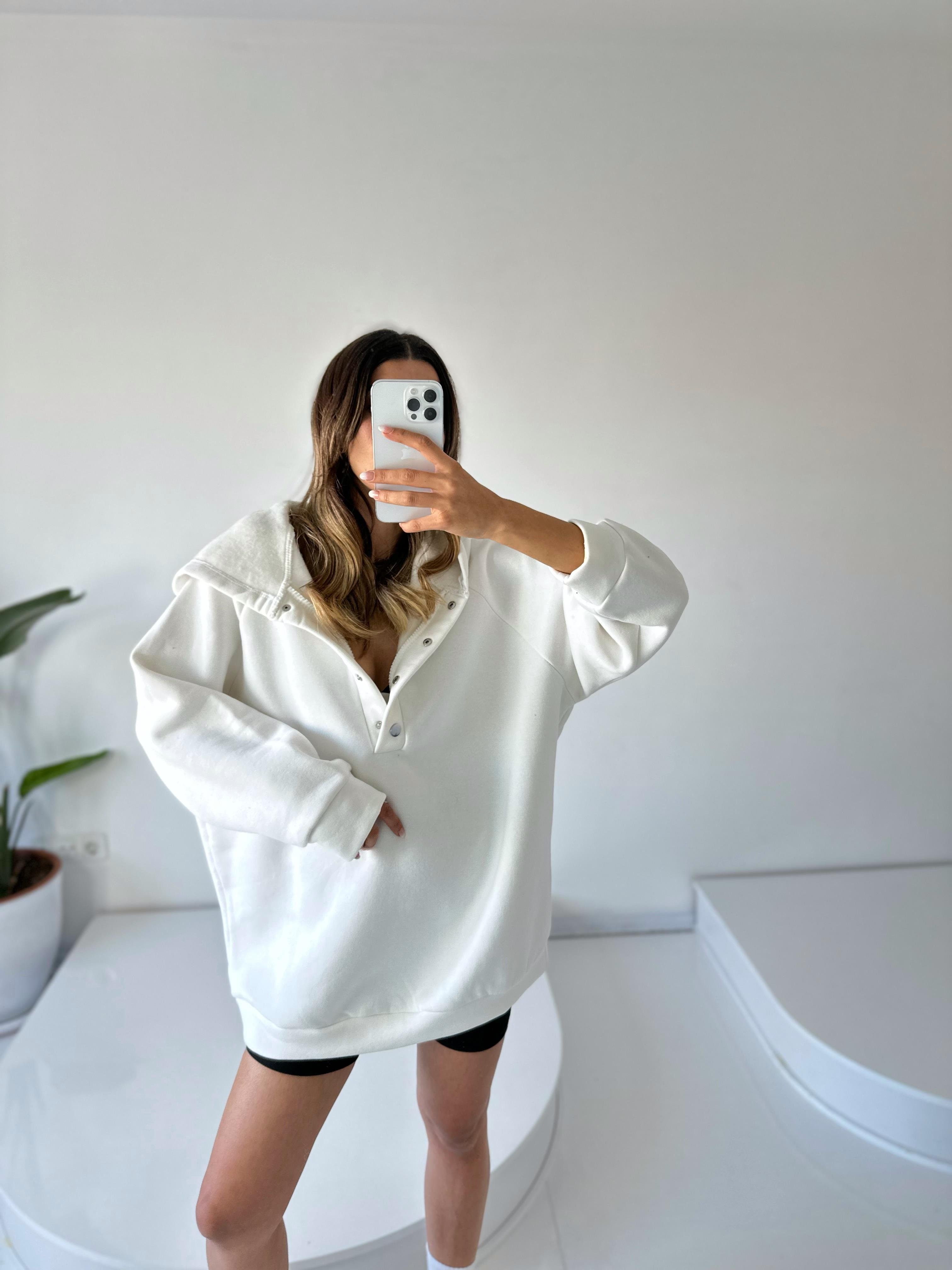 Easy Ekru Oversize Çıt Çıtlı Üç İplik Şardonlu SweatshirtGausTAKIMGU002108