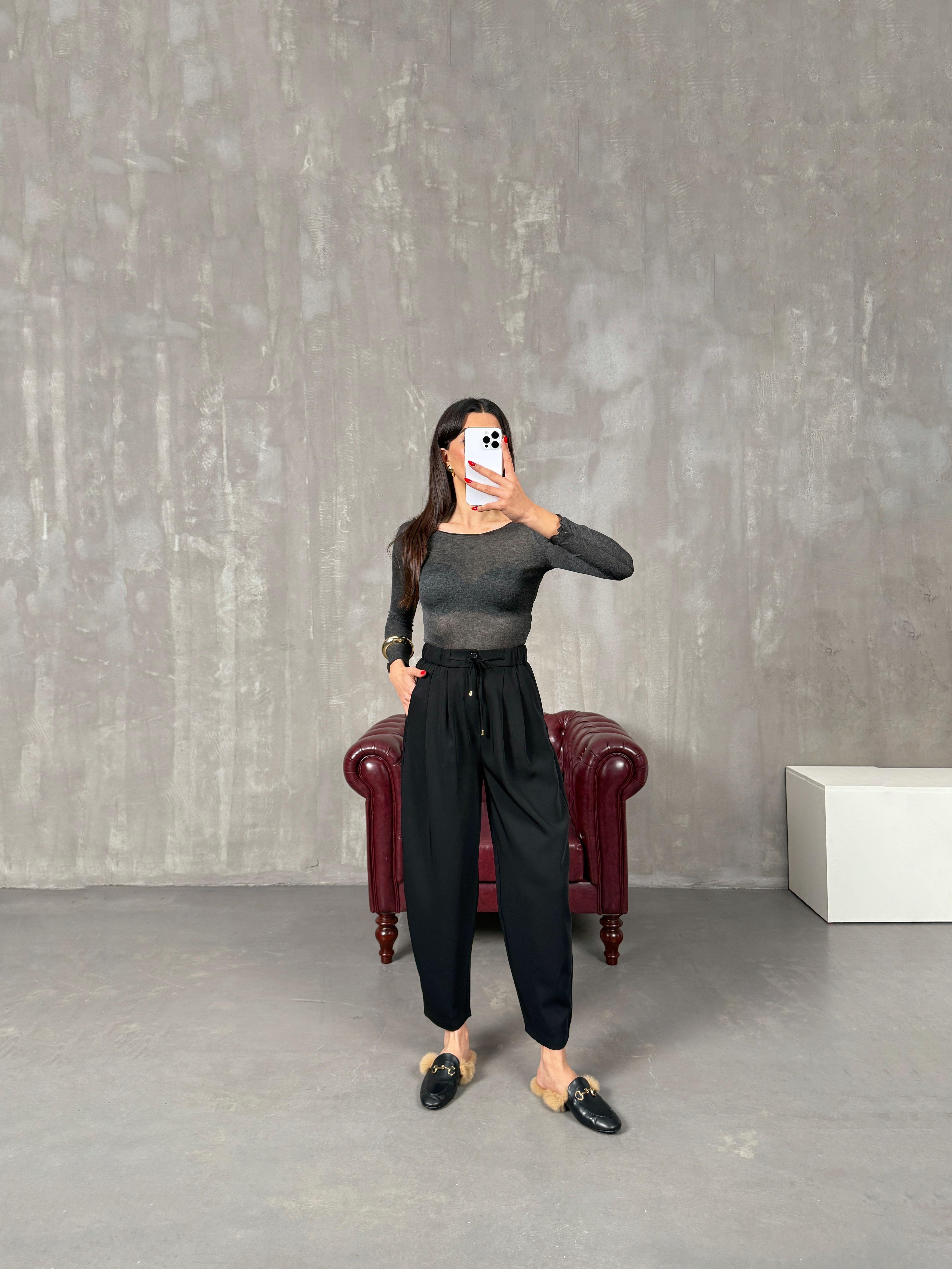 Dona Siyah İthal Kumaş Beli Lastikli Jogger Pantolon