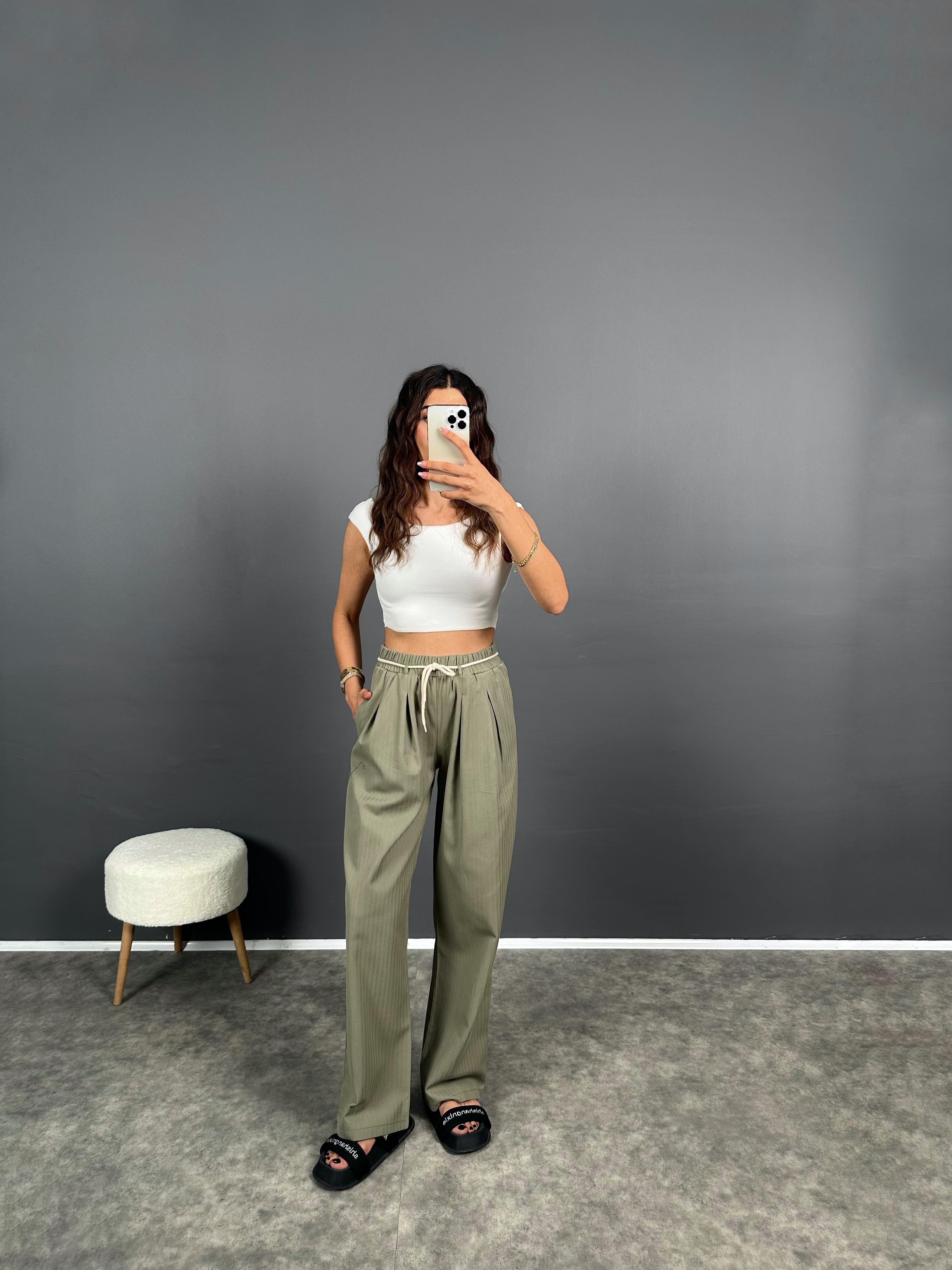 Haki Kemer Detaylı Gabardin Pantolon GausPANTOLONGU008447