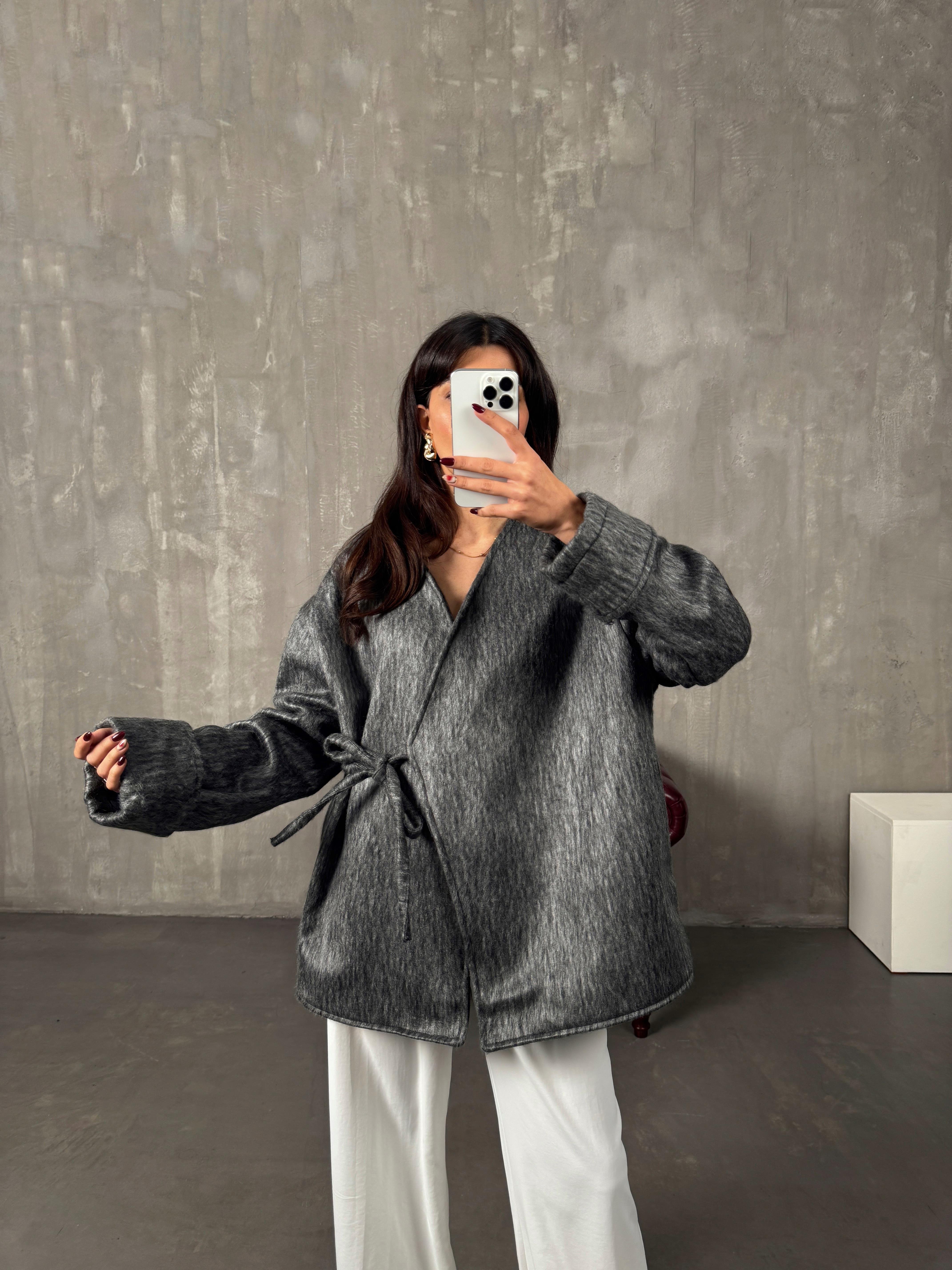 Robin Gri Önden Bağlamalı Astarlı Kaşe Ceket 