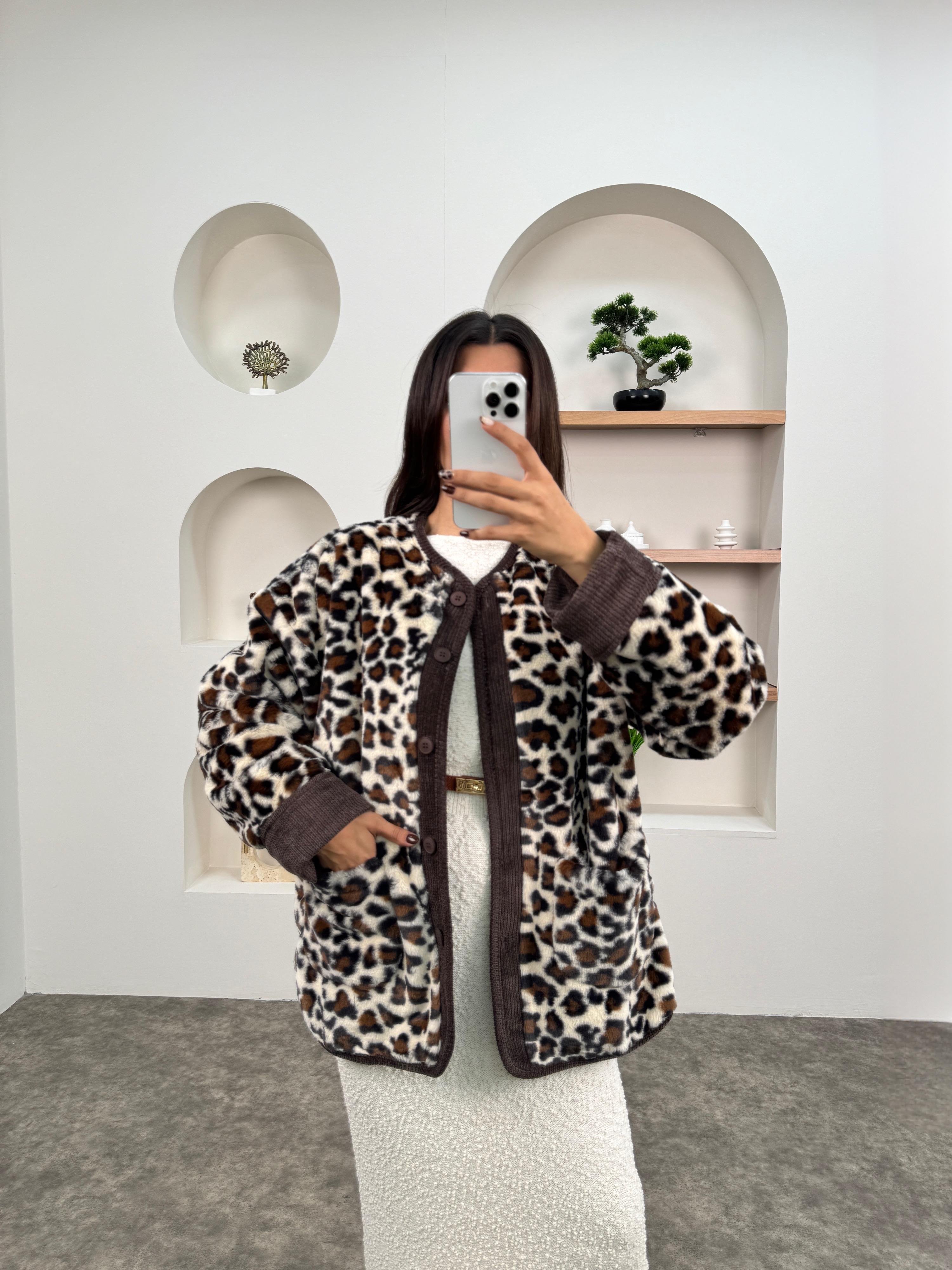 Tirel Kahve Leopar Desenli Peluş Tasarım Ceket