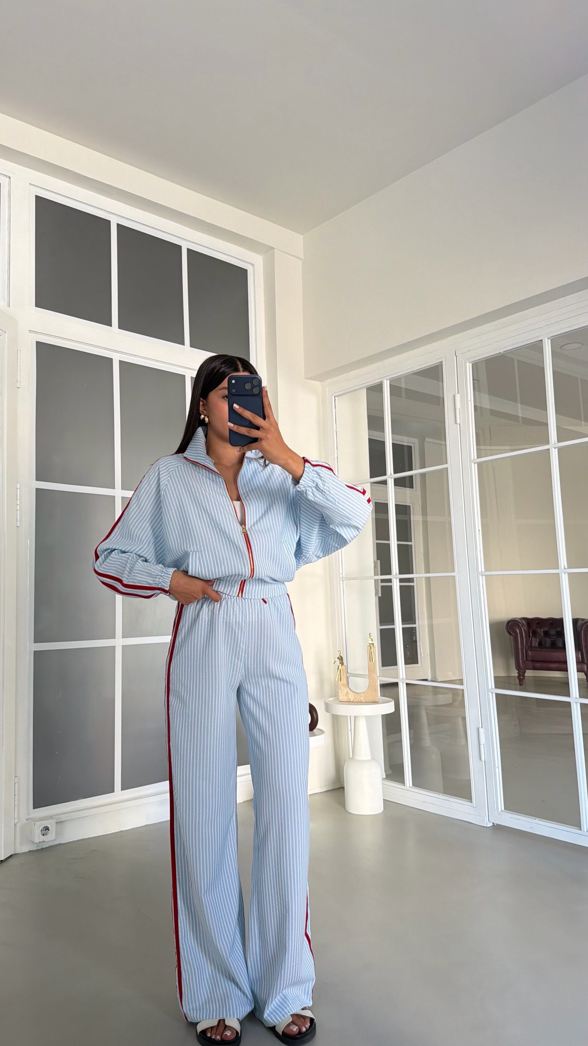 Mavi TWST Model Şerit Detaylı Hırka Beli Lastikli Eşofman Takım GAUS-02079GAUSTAKIMGAUS-02079