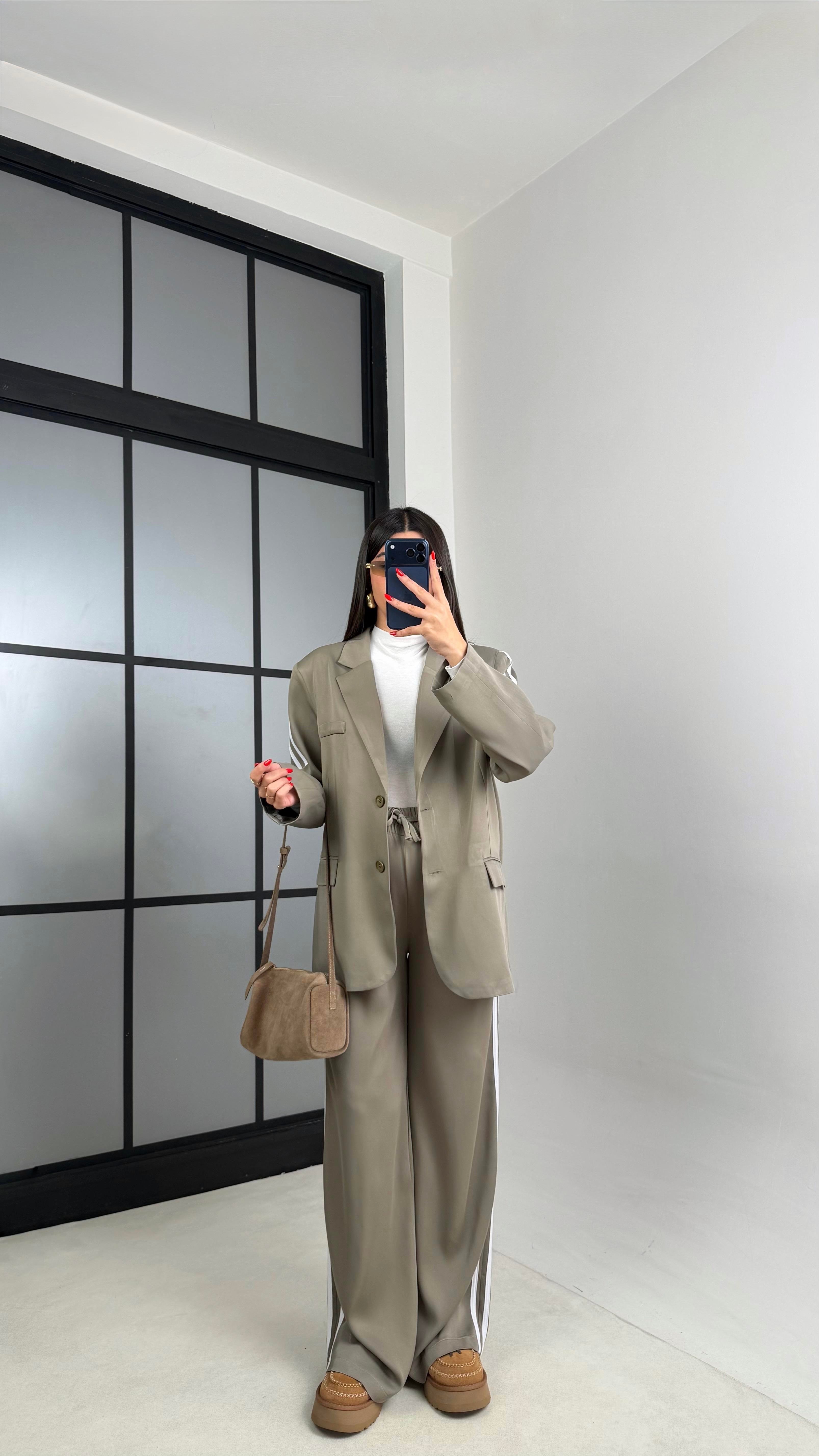 Açık Yeşil Astarlı Vatkalı Blazer Ceket Beli Lastikli Pantolon Şerit Detaylı Premium Takım GAUS-00934GAUSTAKIMGAUS-00934
