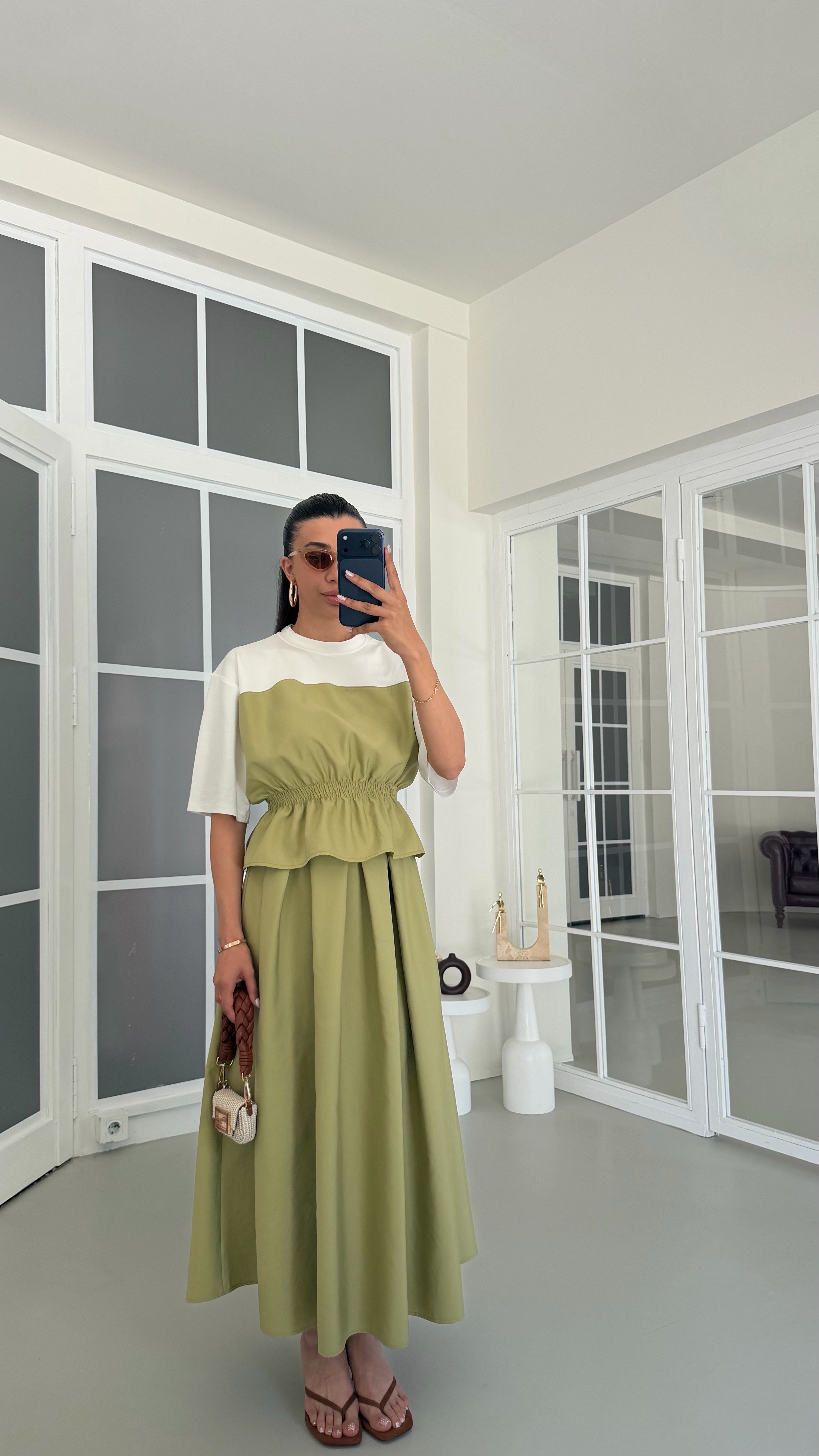 Yeşil TWST Model Beli Lastikli Bluz Etek İkili Takım GAUS-01768GAUSTAKIMGAUS-01768