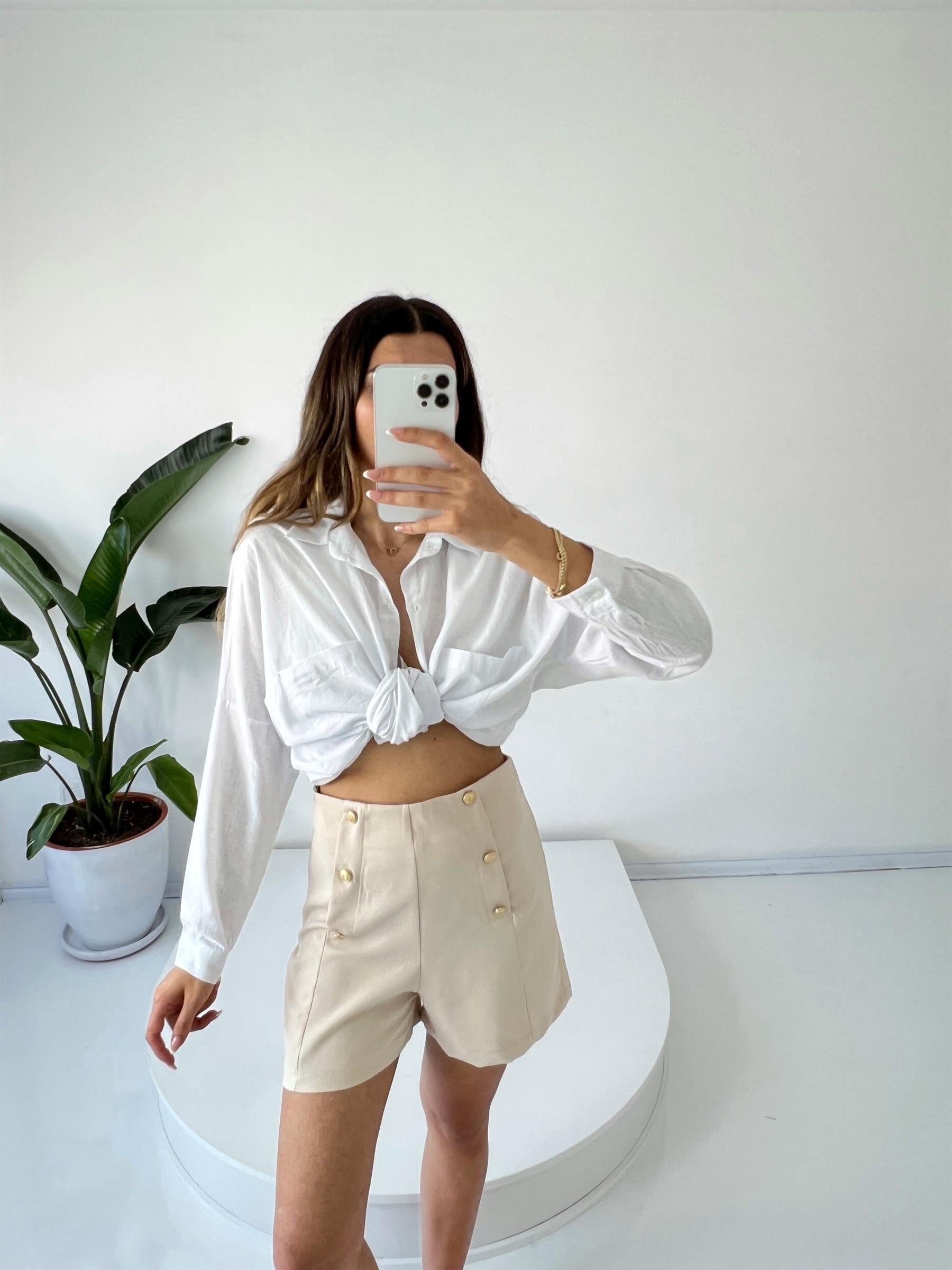 Juana Bej Gold Düğmeli ŞortGausŞORTGU001314