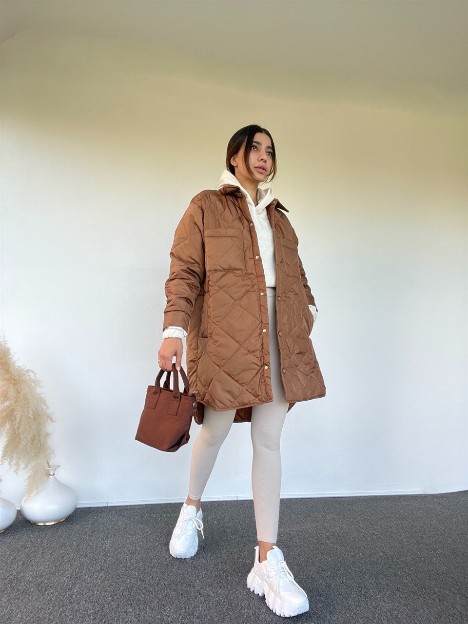 Lown Kahverengi Oversize Kapitone Mont
