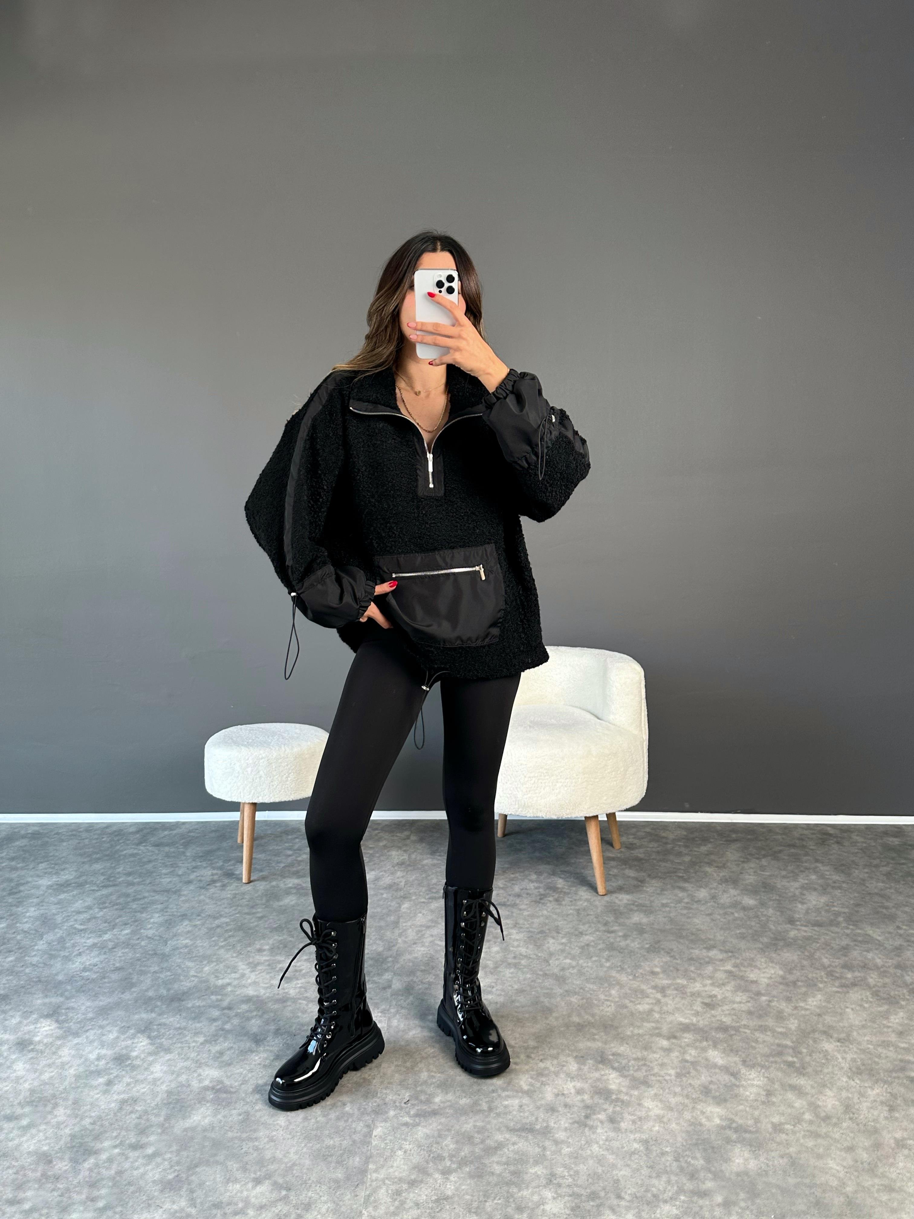 Siyah Tasarım Peluş Sweatshirt