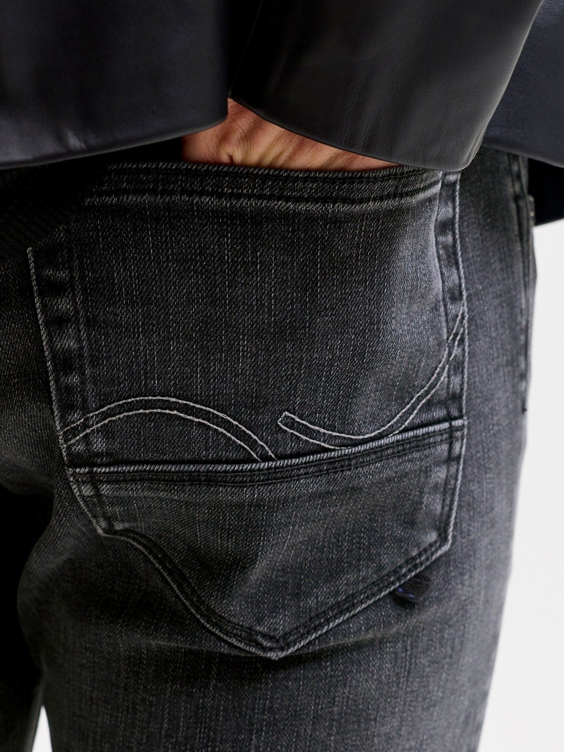 Jack & Jones Jjıglenn Jjfox Sq 380 Noos Erkek Jean Pantolon