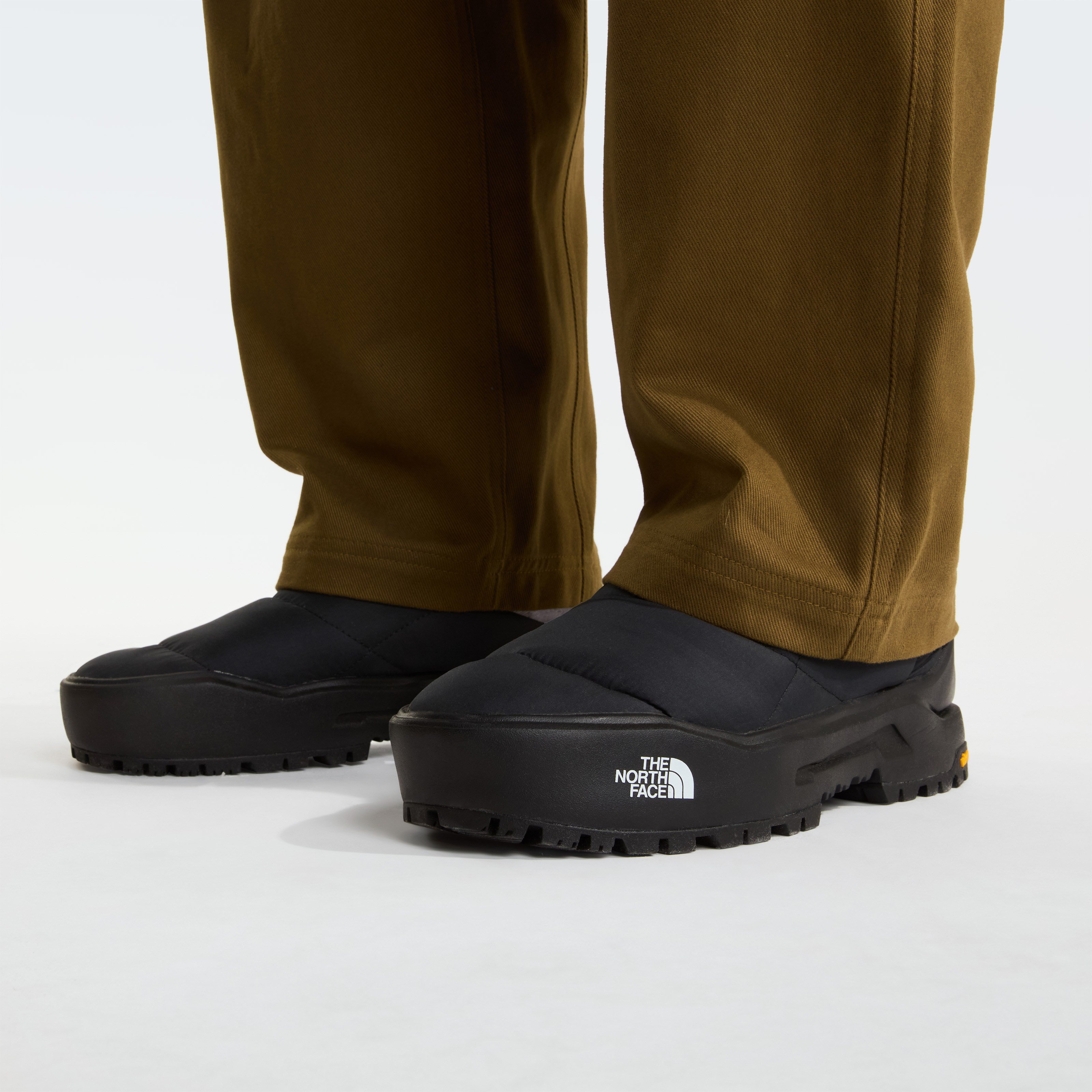 The North Face Base Camp Thermoball Mule Unisex Terlik