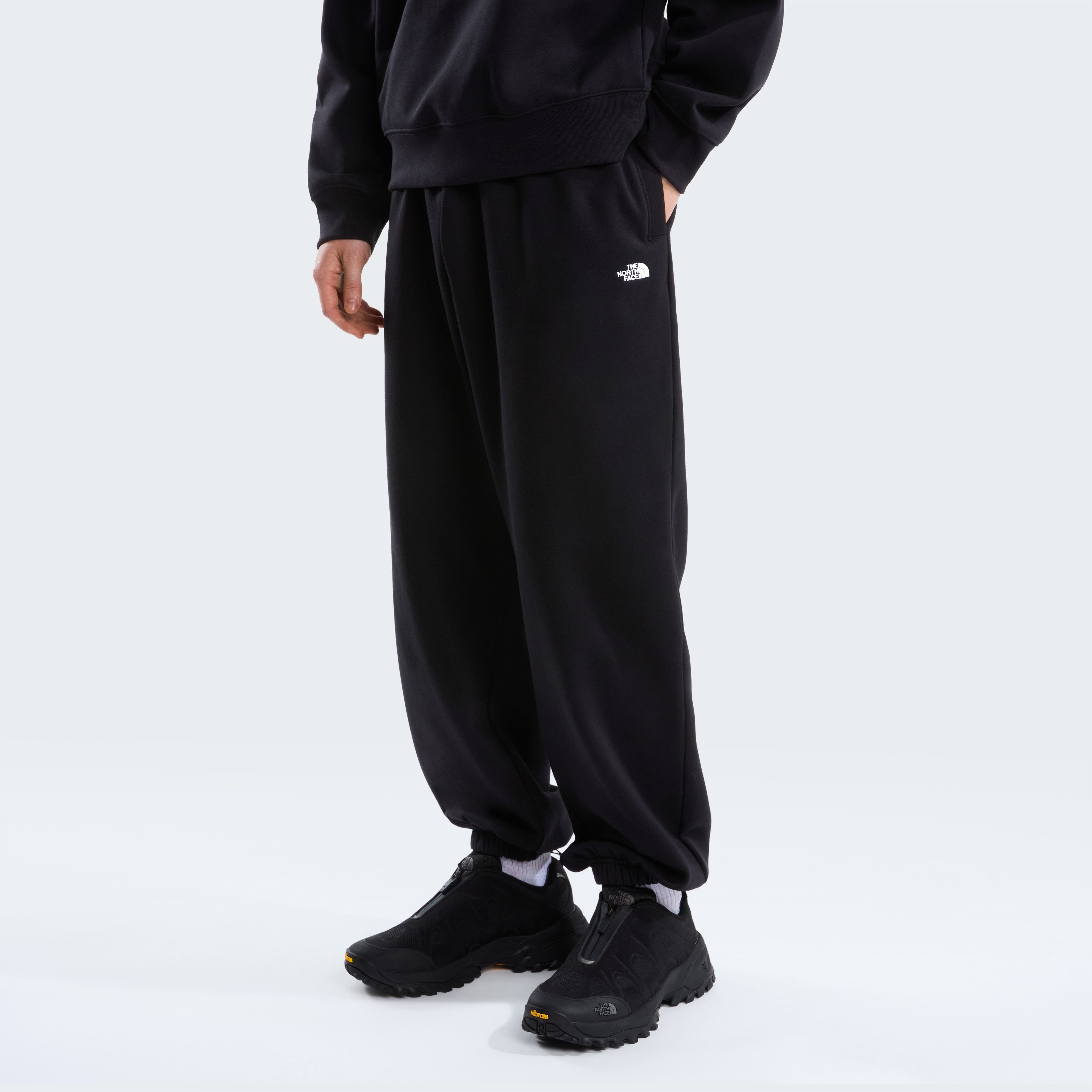 The North Face M Tnf Essential Simple Dome Relaxed Pant Erkek Pantolon