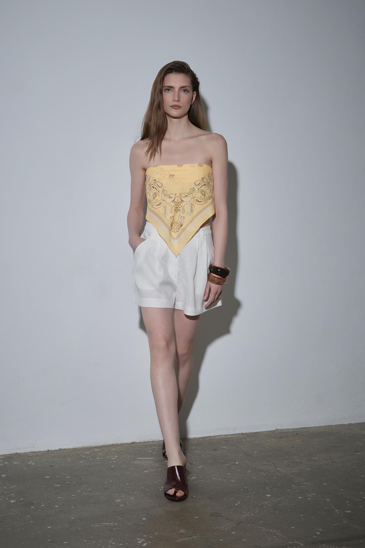 Sarı Kavi Desenli Fular