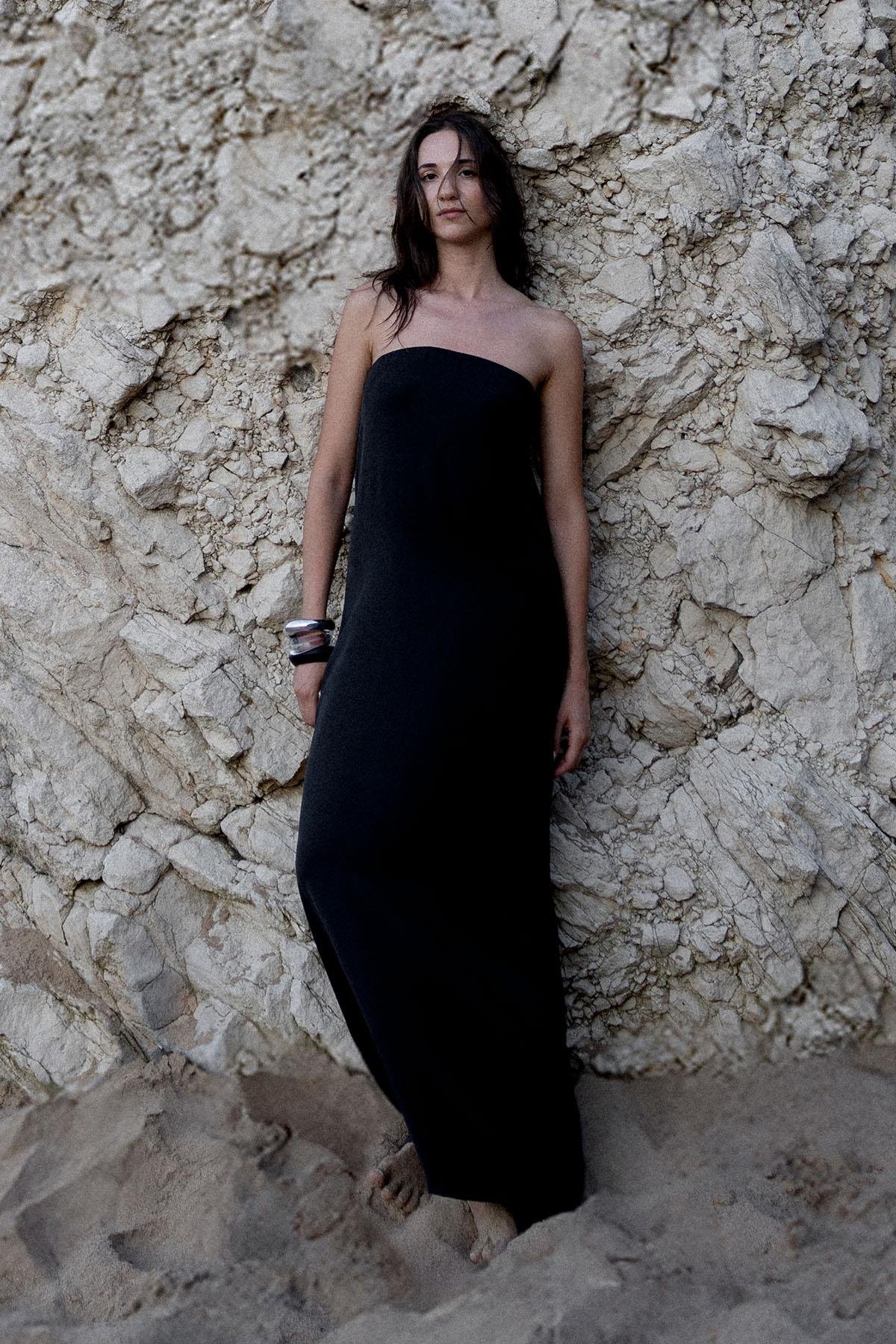 Siyah Kay Straplez Tensel Elbise