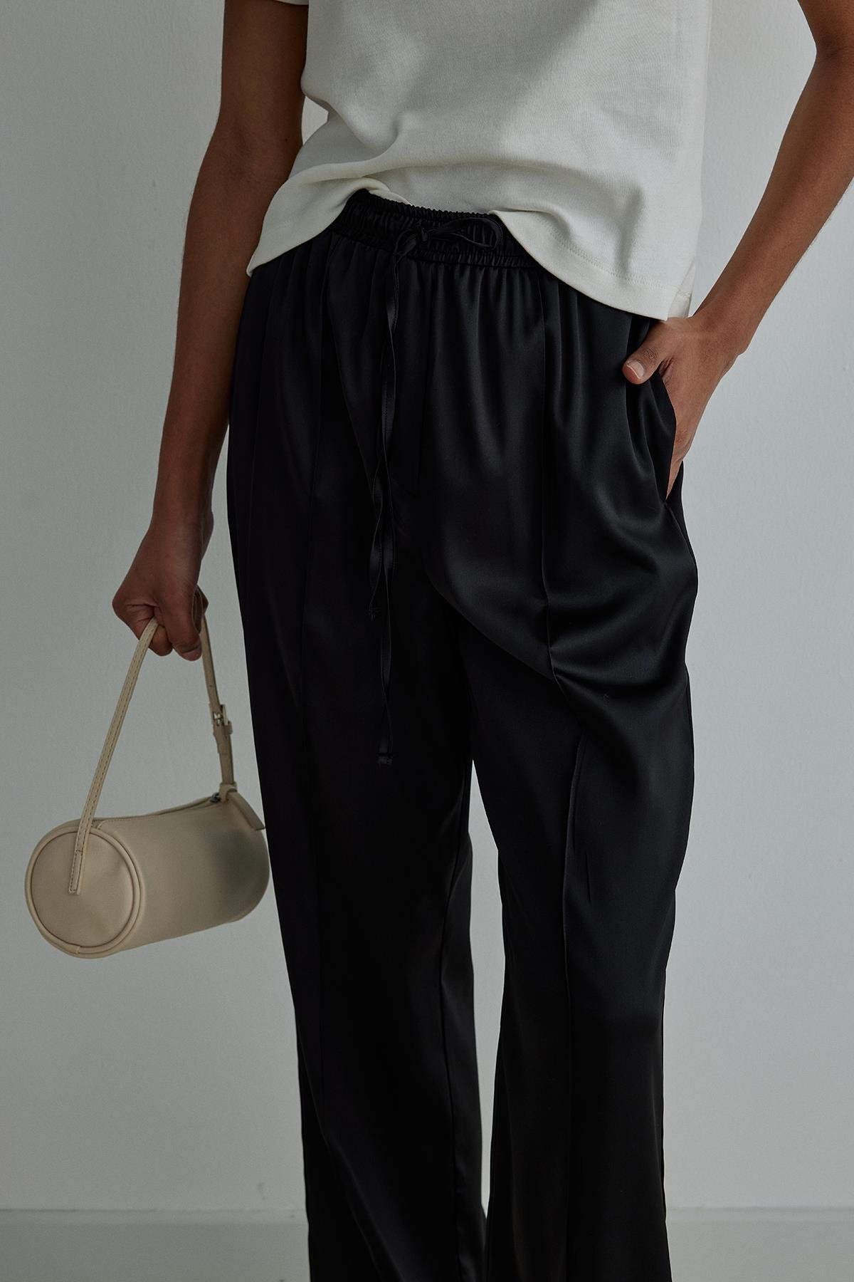 Siyah Ross Saten Pantolon