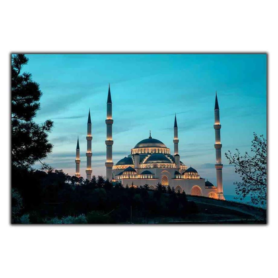 ÇAMLICA CAMİİ DİNİ KANVAS TABLO ürününe, KANVAS TABLOLAR kategorisinden hemen satın alabilirsiniz.