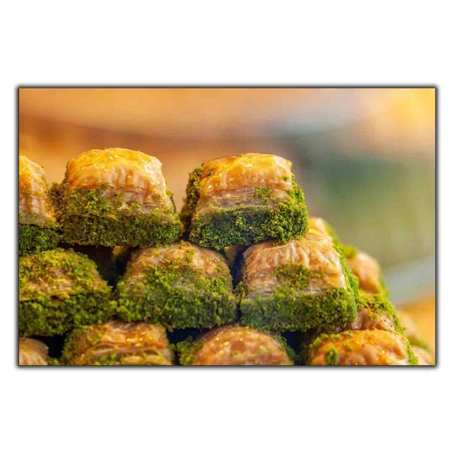 FISTIKLI BAKLAVA KANVAS TABLO ürününe, KANVAS TABLOLAR kategorisinden hemen satın alabilirsiniz.