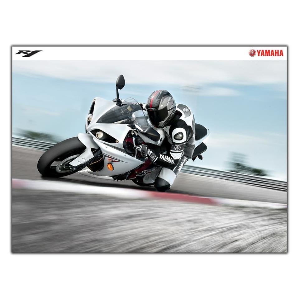 YAMAHA R1 MOTOSİKLET KANVAS TABLO ürününe, KANVAS TABLOLAR kategorisinden hemen satın alabilirsiniz.