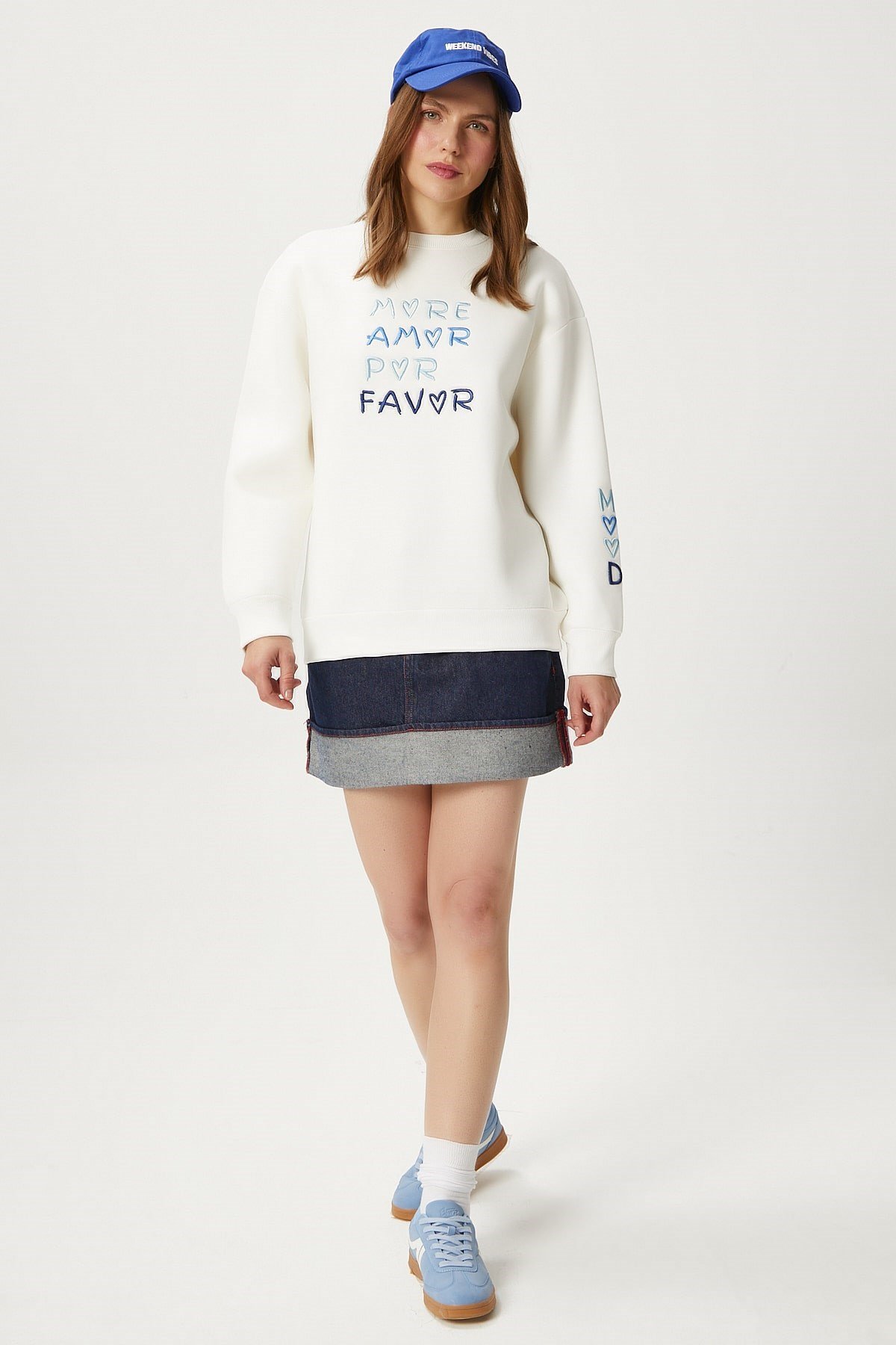 Kadın Amor Nakışlı Ekru Mavi Sweatshirt