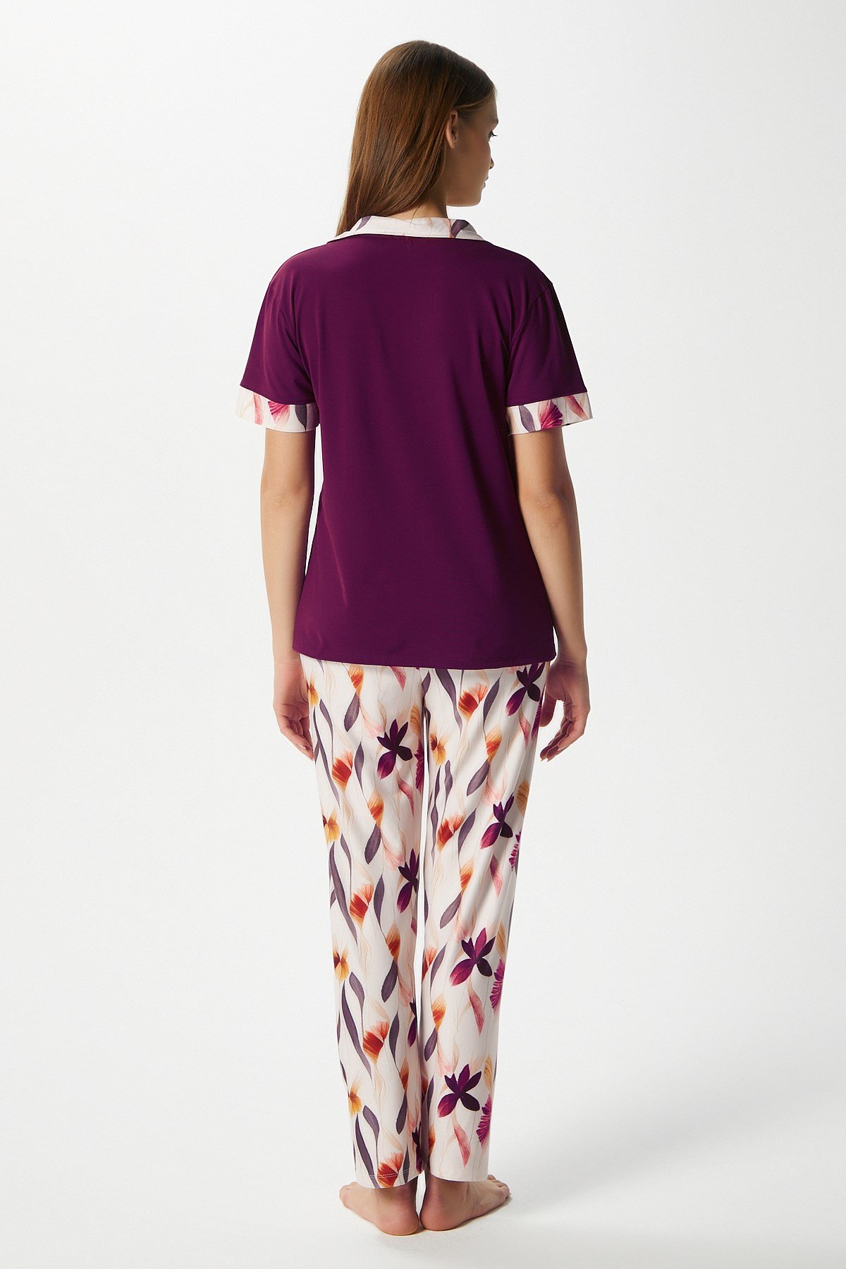 Kadın Andra Mürdüm Çiçek Desen Ön Düğmeli Kısa Kol Alt Üst Pijama Takımı